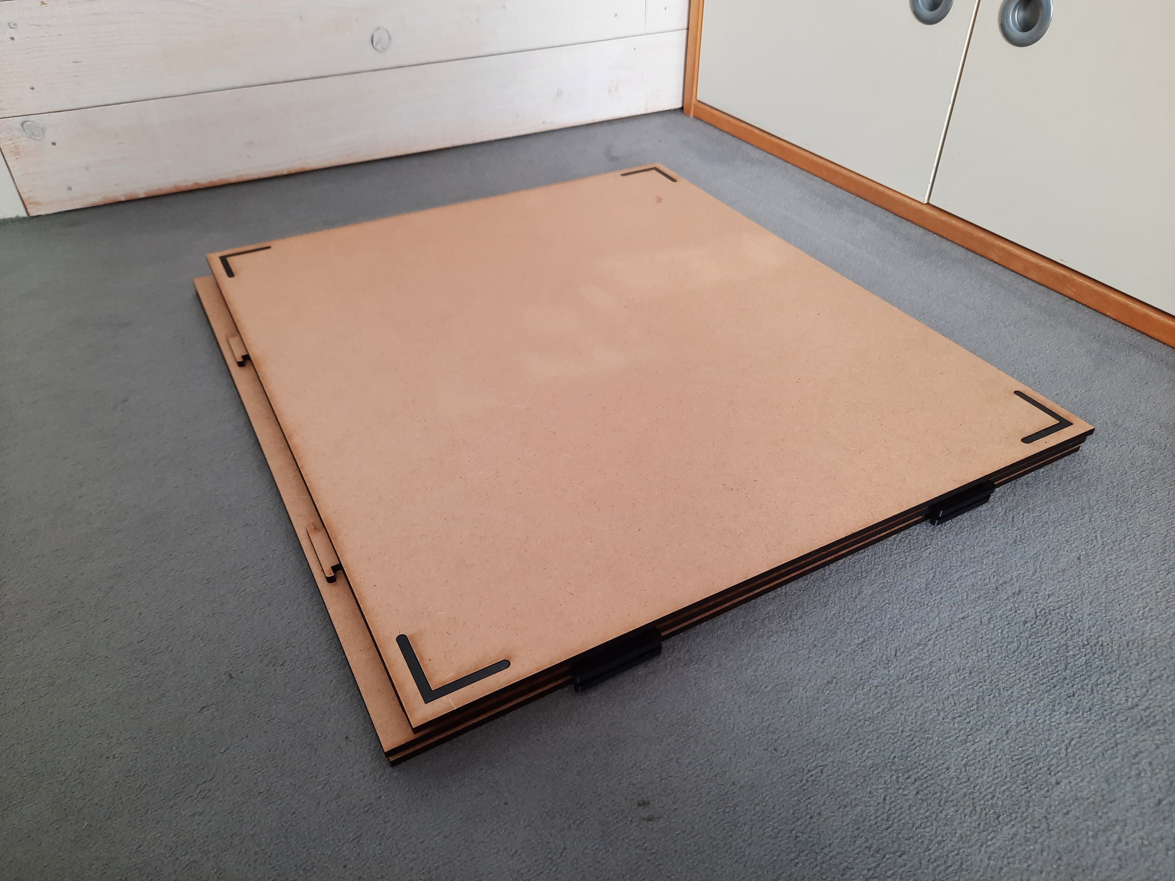 Cheap & quickly disassemblable lasercut heated chamber/enclosure for MK4(S)
