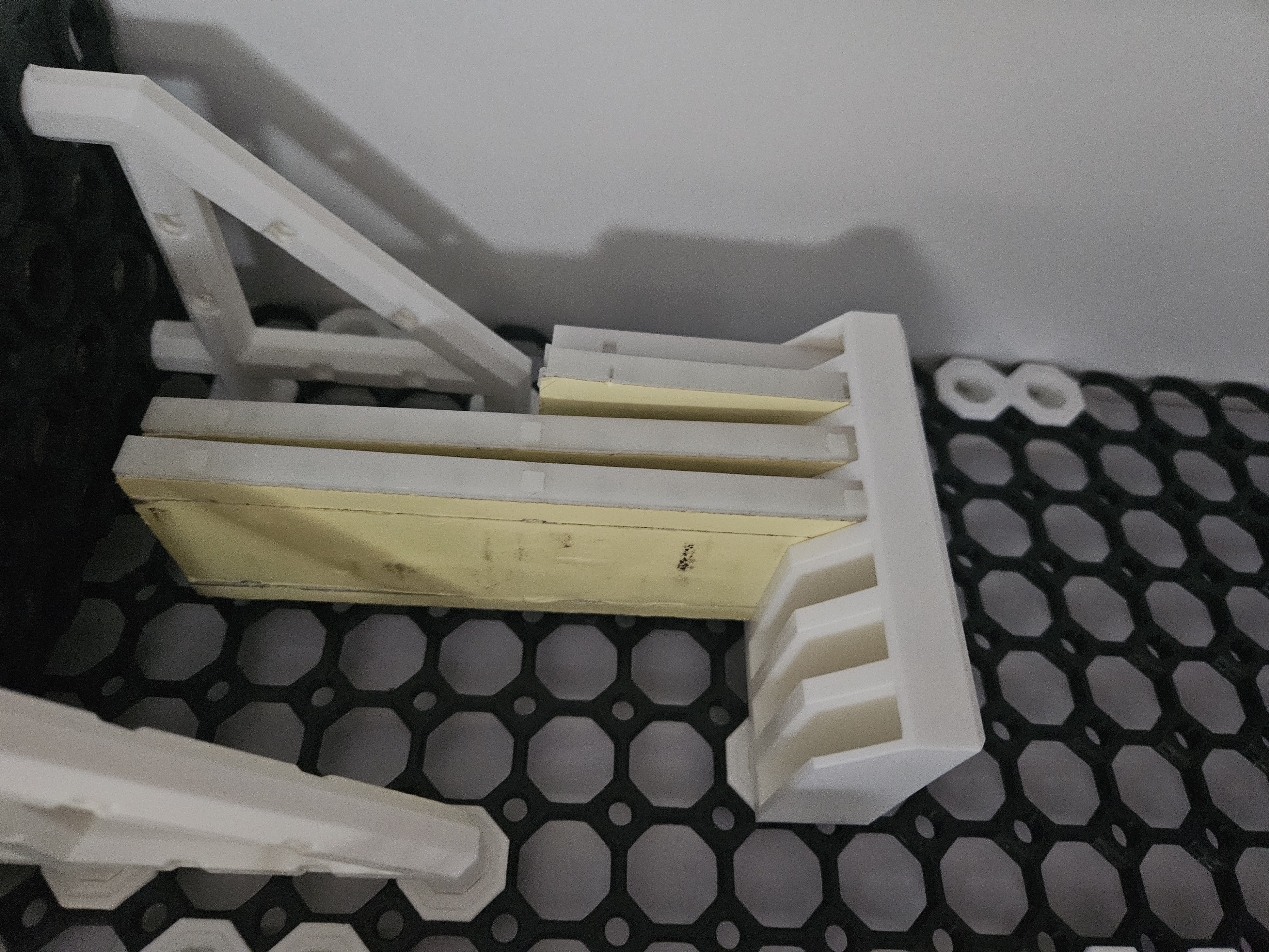 Miniatura 2 do modelo 3D Multiboard Breadboard Holder