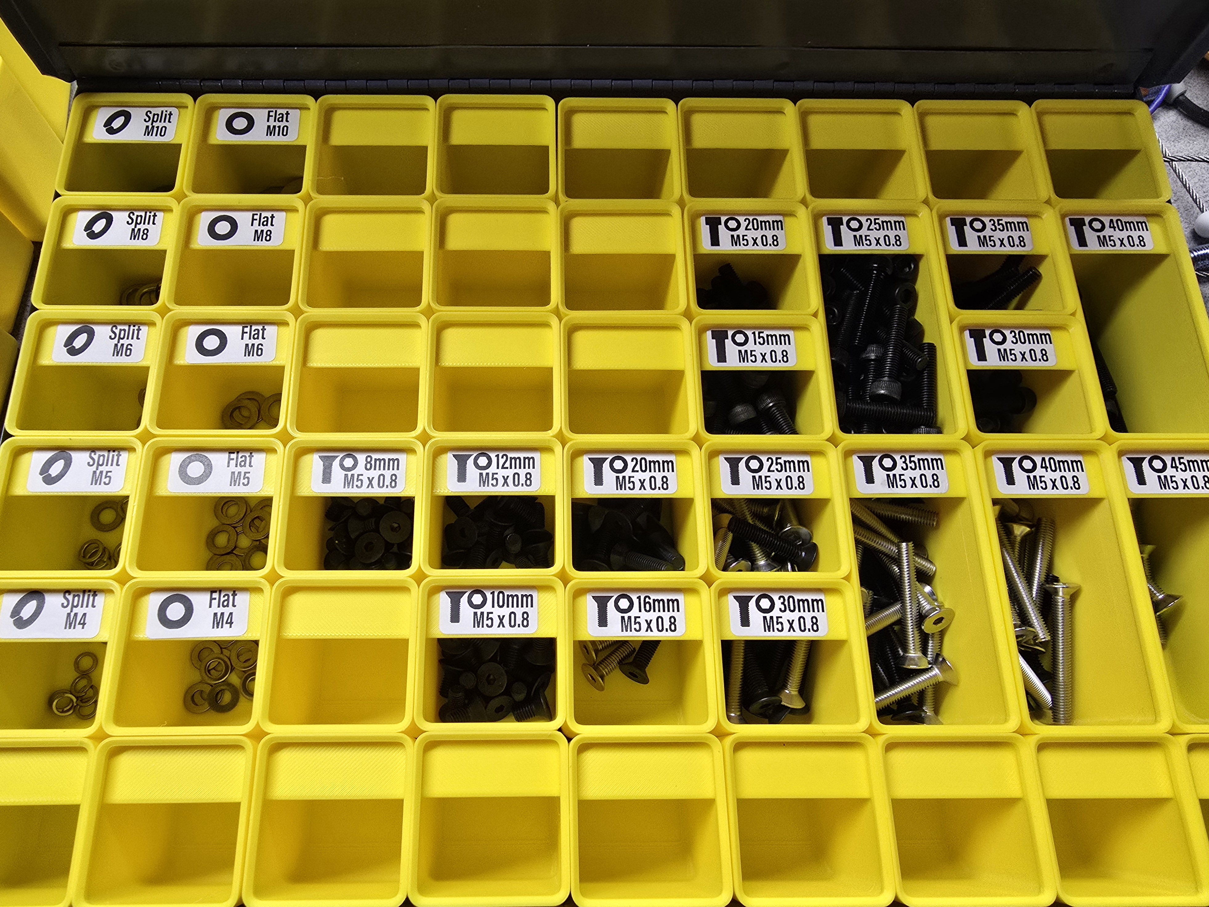 Durham Mfg Small Box 9x6 Grid with 1U and 2U Bins