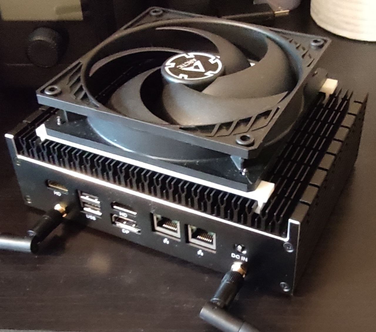 Fan mount for Topton GM1