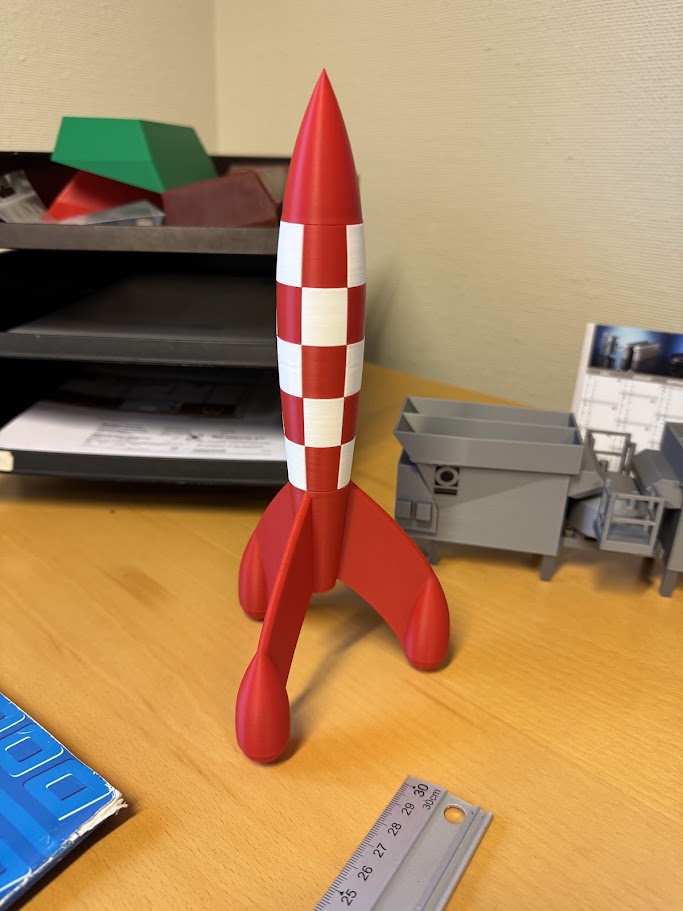 Tintin moonrocket