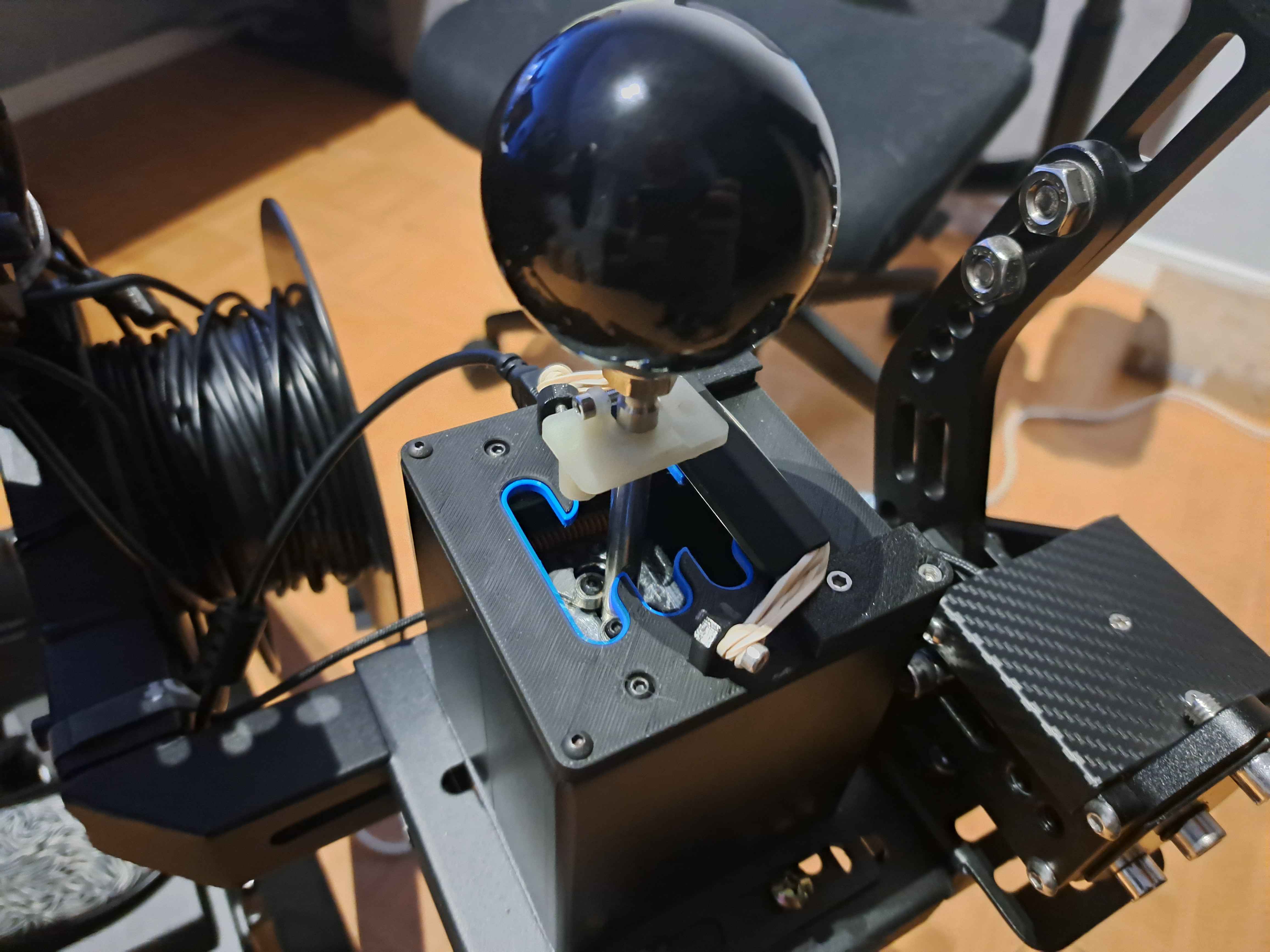 USB Shifter Plate with TPU gasket and miss shift feature ( 7+R / 6+R )