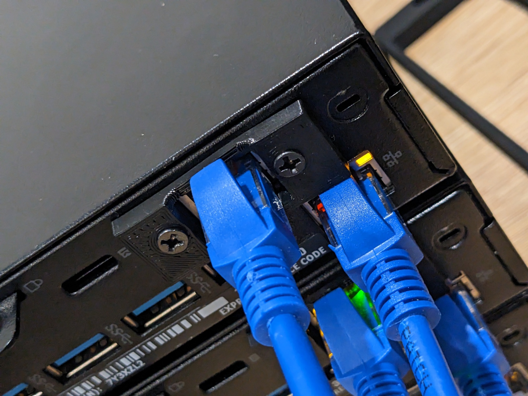 2.5G Ethernet adapter bracket for Optiplex Micro 7050
