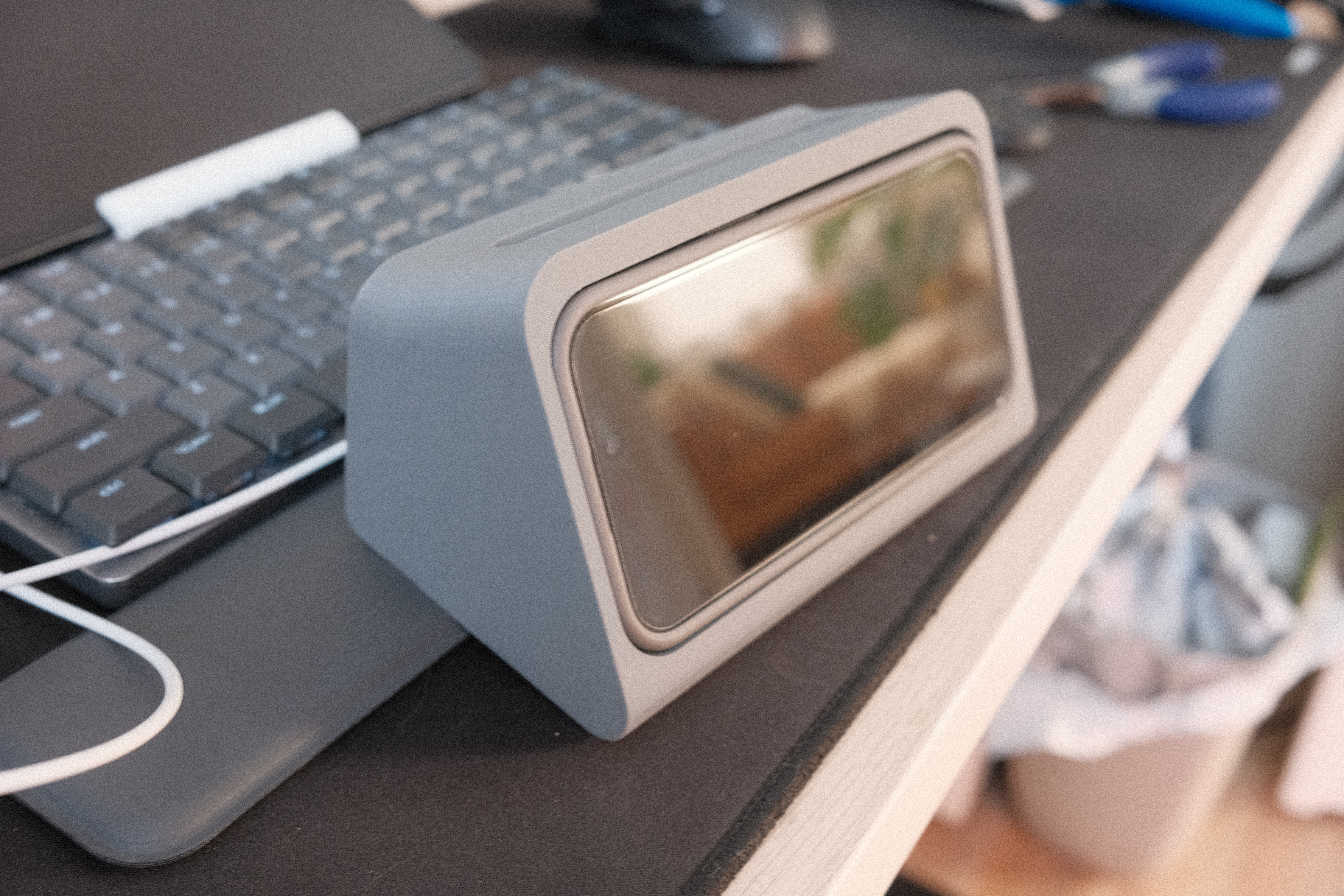 ONLY PHONE CHARGER iPhone Standby Mode Dock Adjustable f3d File | ScottYu-Jan & OVERWERK 3D model thumbnail