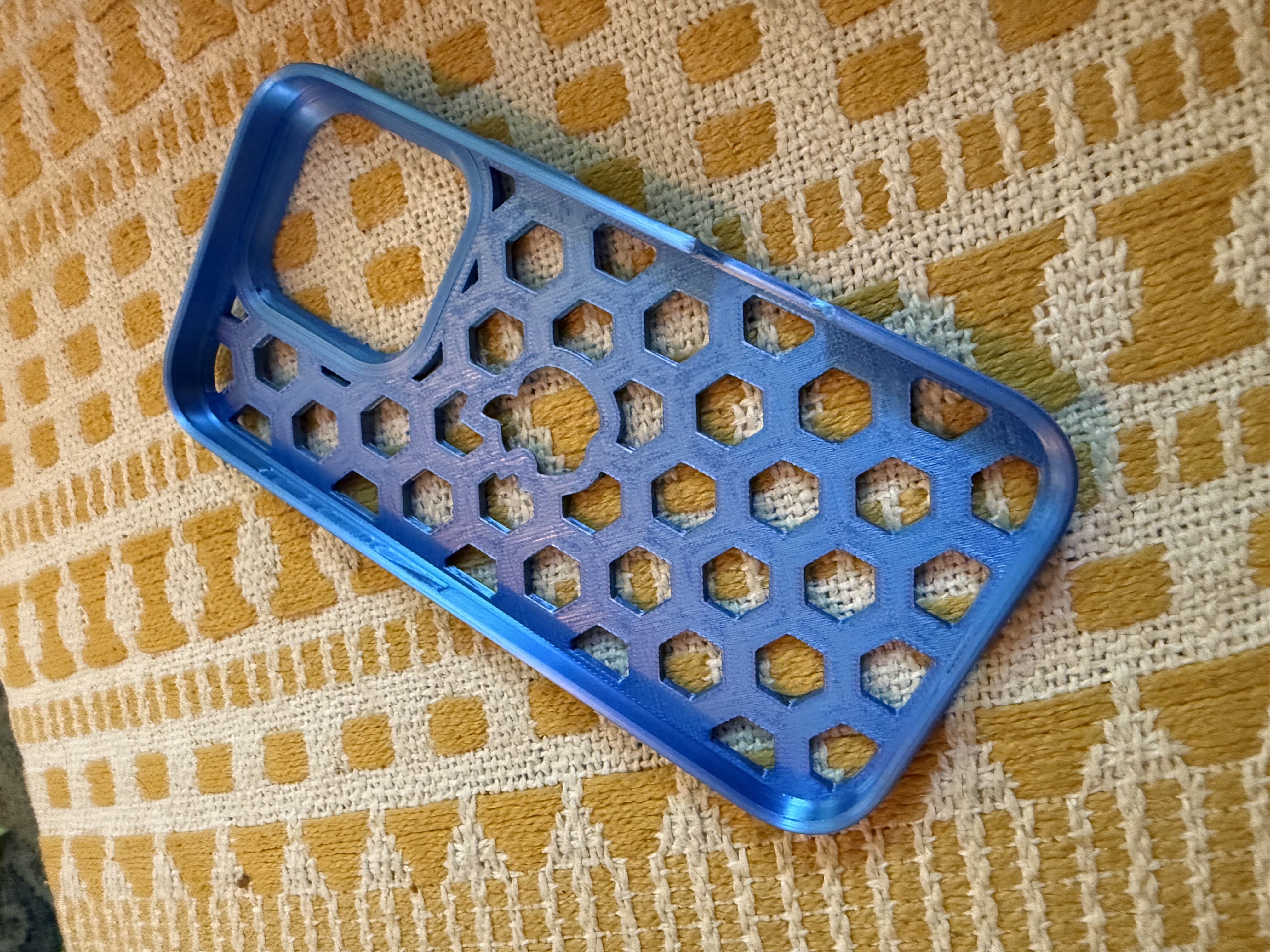 iPhone 16 Pro Hex Case