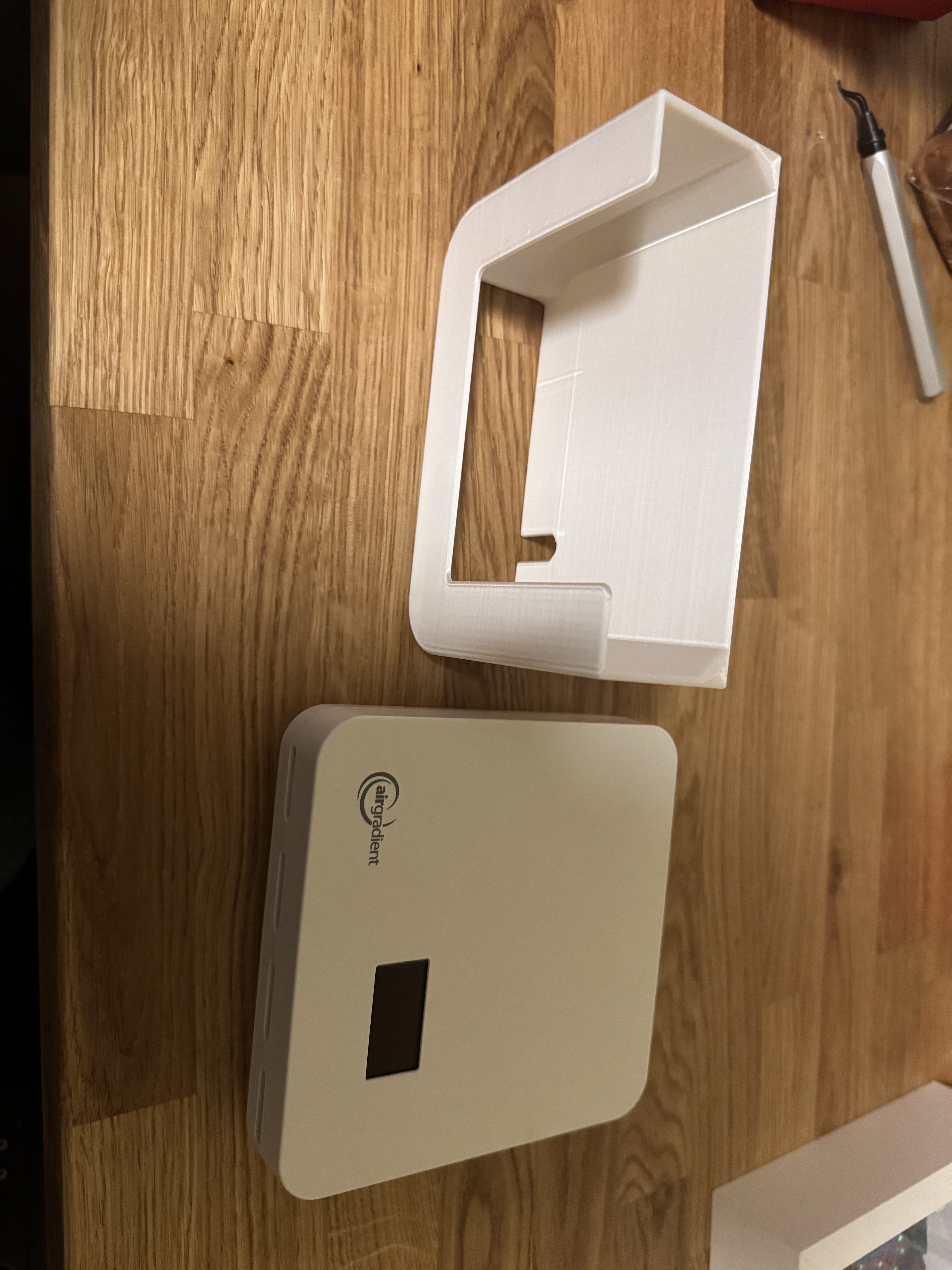 AirGradient Pro Wall Hanger — miniatura 2