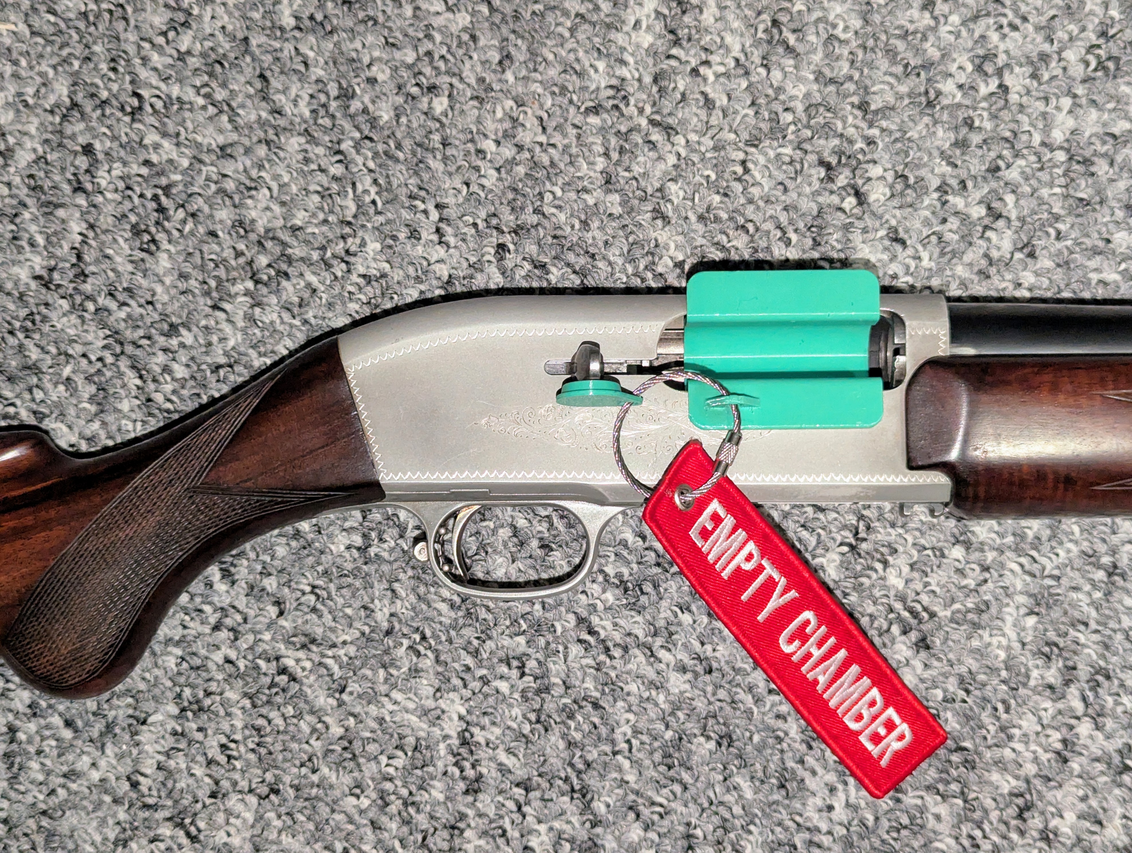 Classic Shotgun Breech Clip
