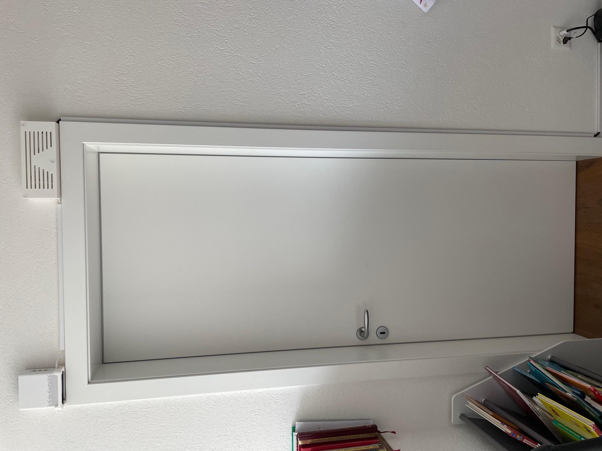 WLAN-Box 2 holder incl. cable organizer