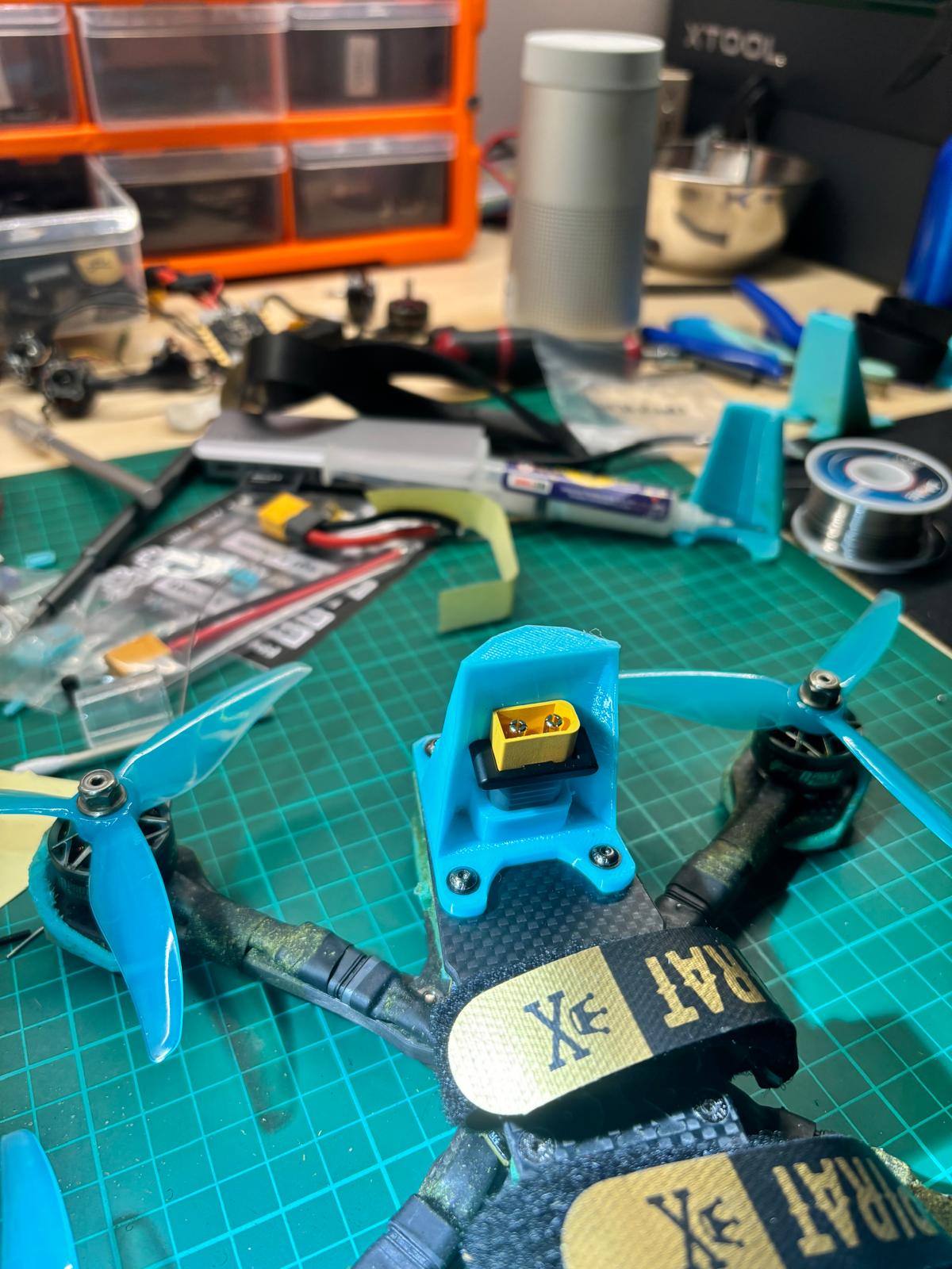 Lipo Shield Kayoudur with XT60 support by Tooma | Download free STL ...