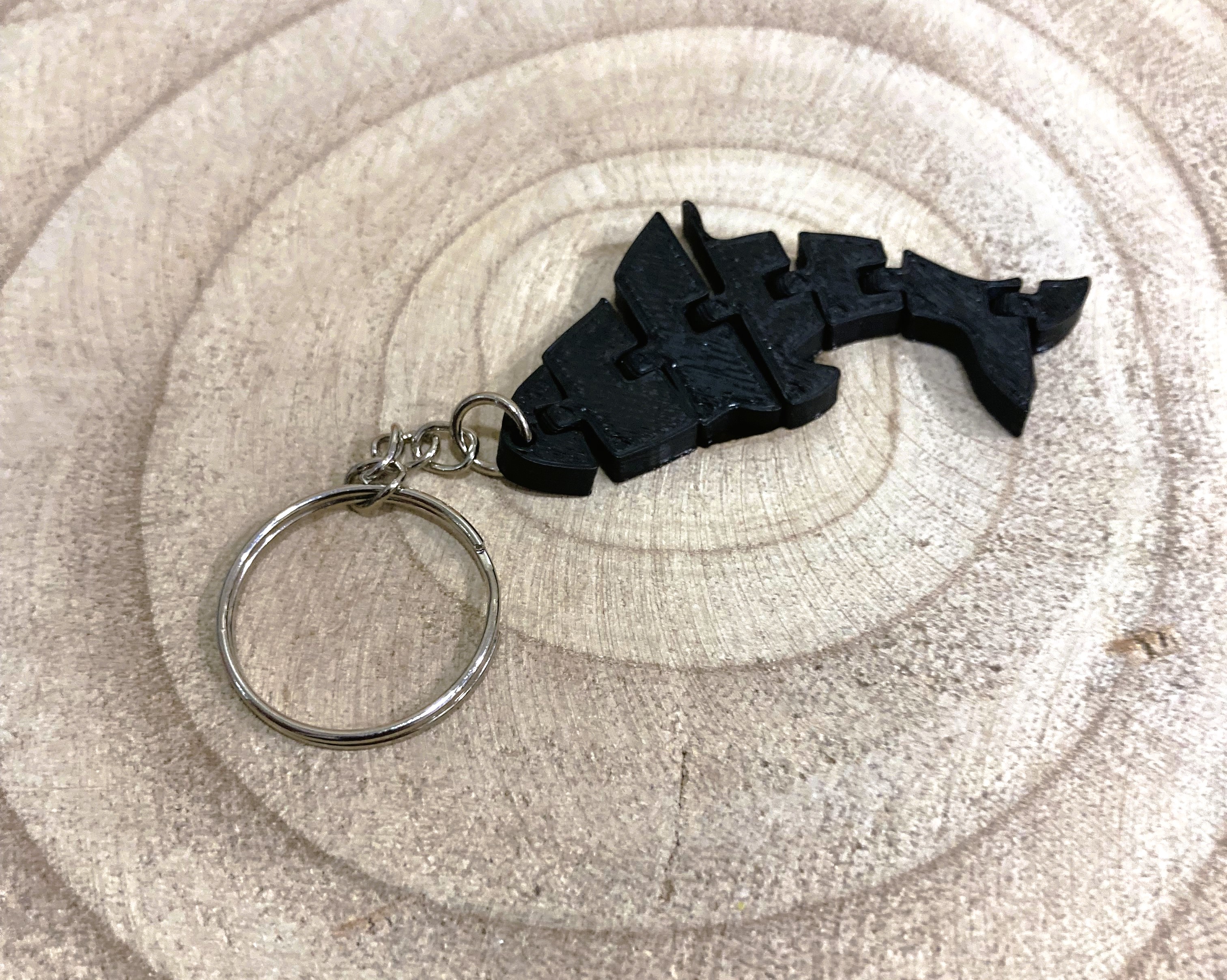 Articulated orca keychain