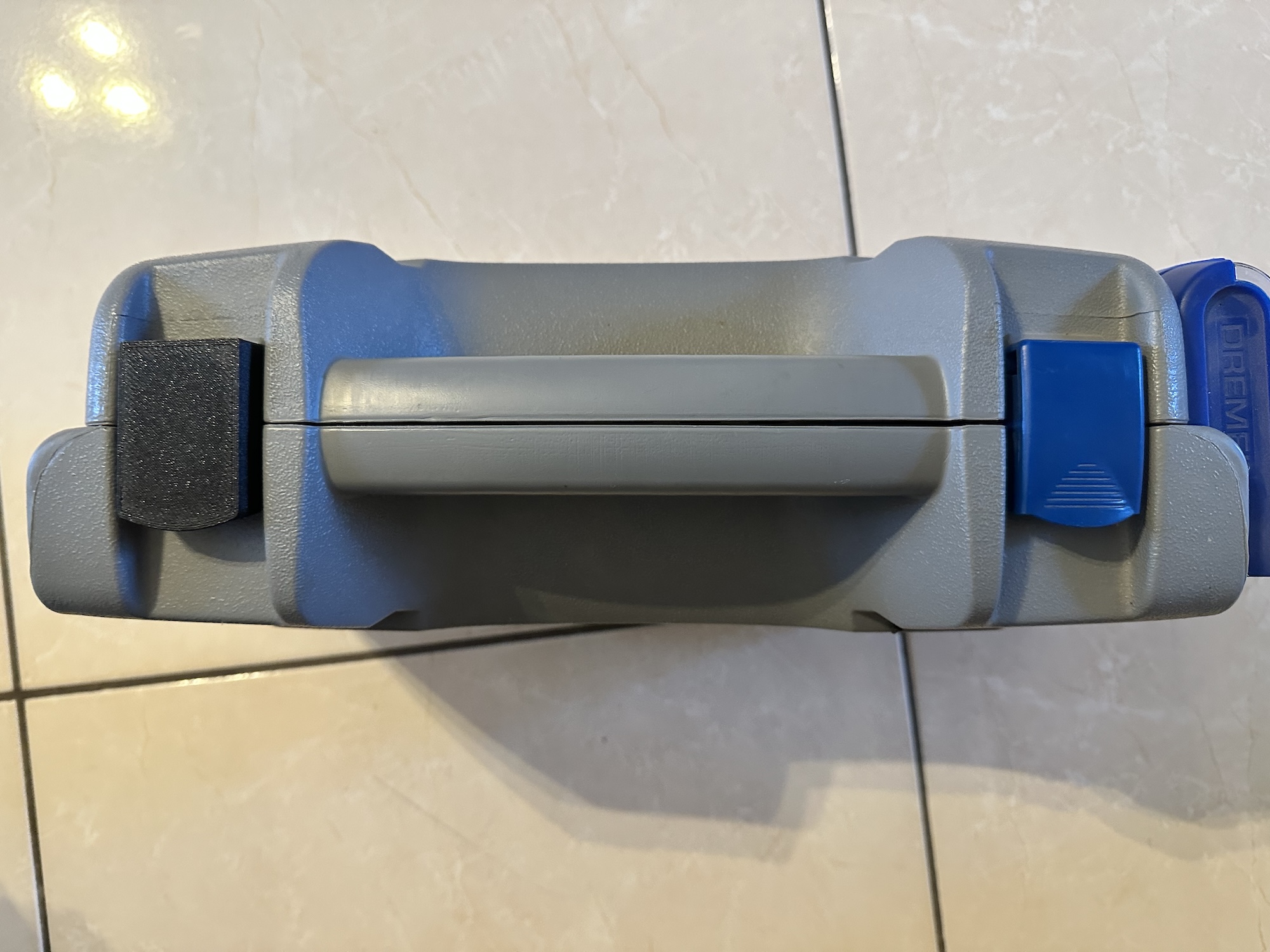 Dremel tool case  hinge
