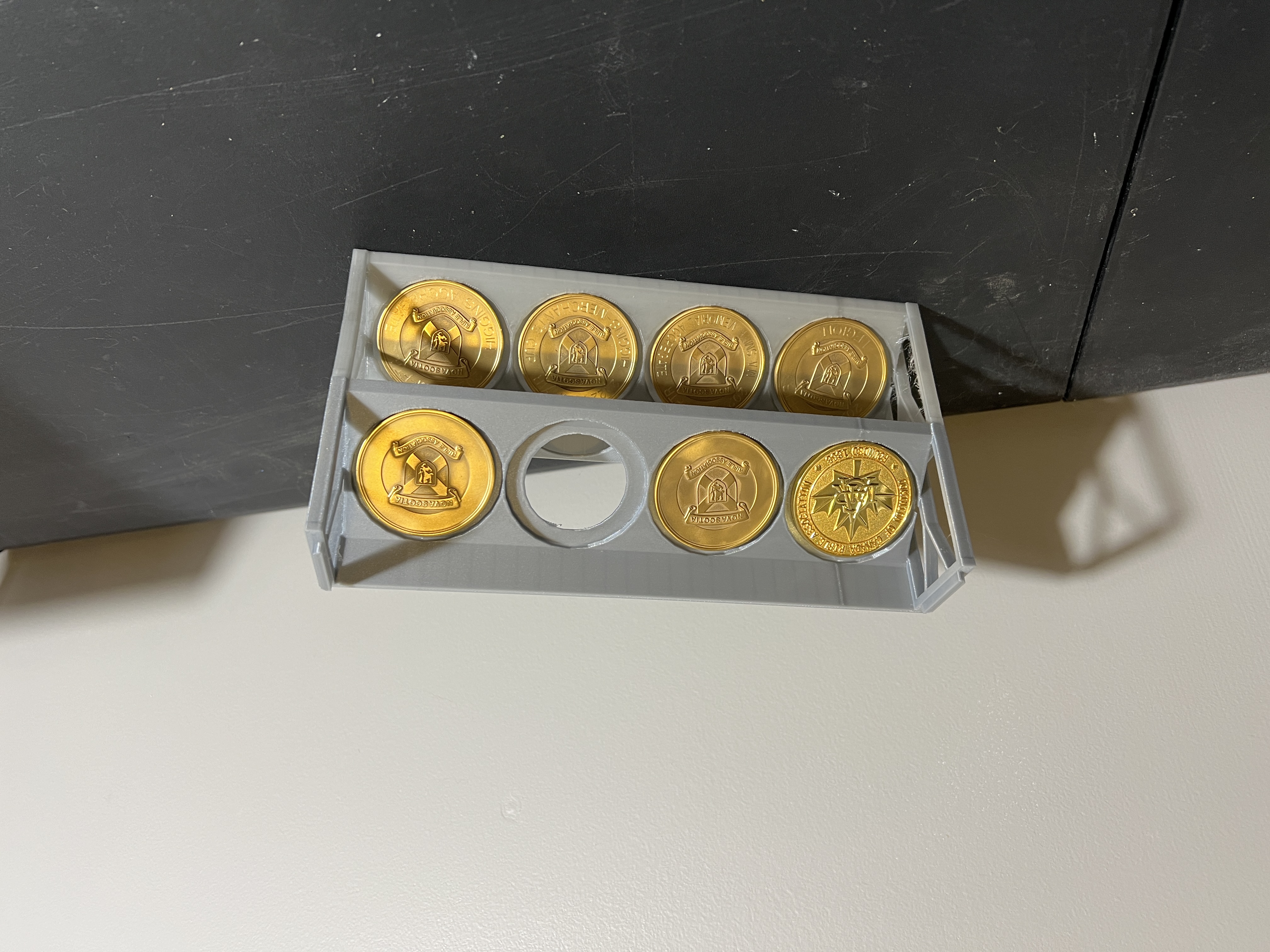 Stackable Coin Medal Display Rack - 4 coins REMIX