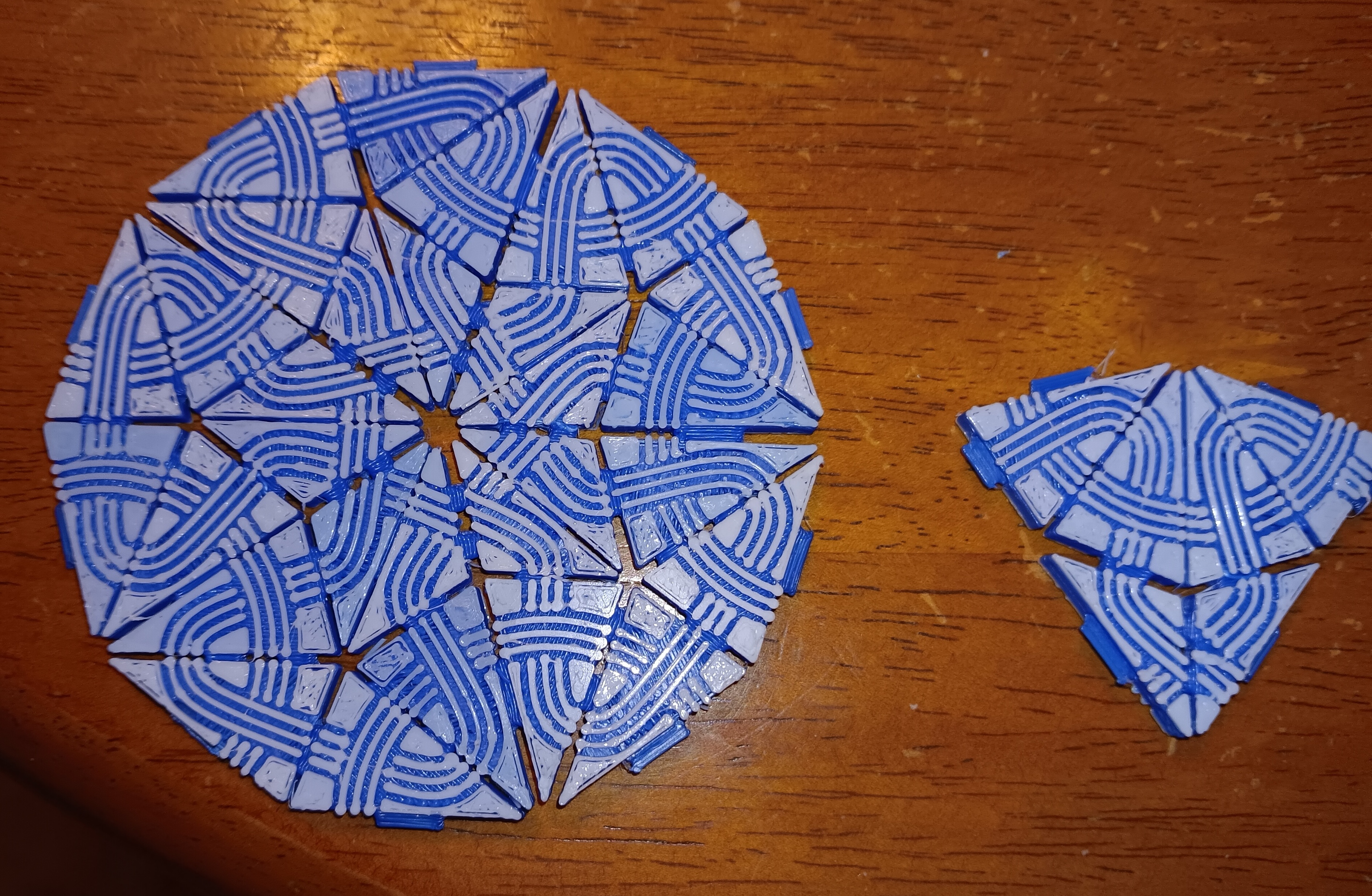 Braided flippable triangles for Penrose tiling — thumbnail 11