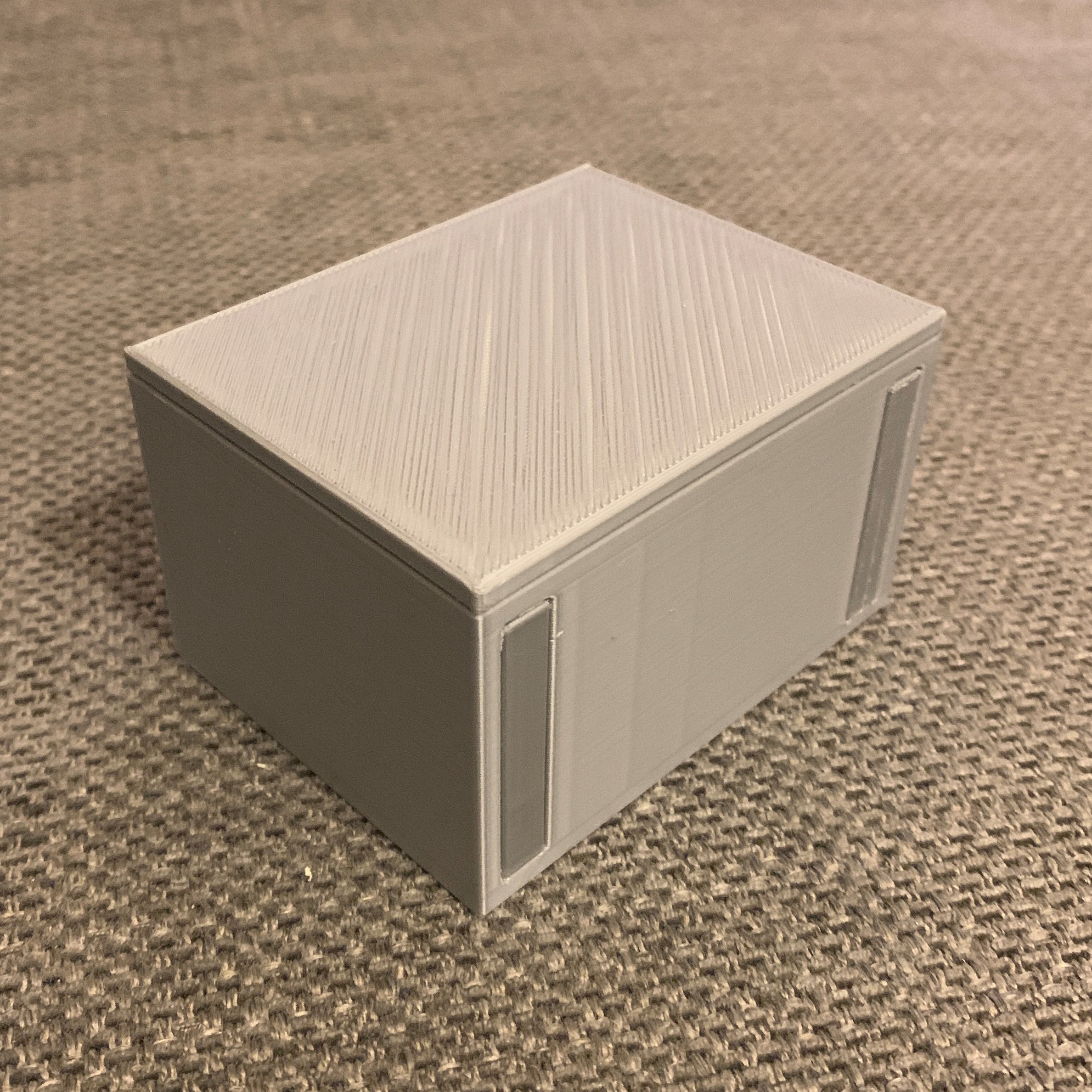 Amaze puzzle box