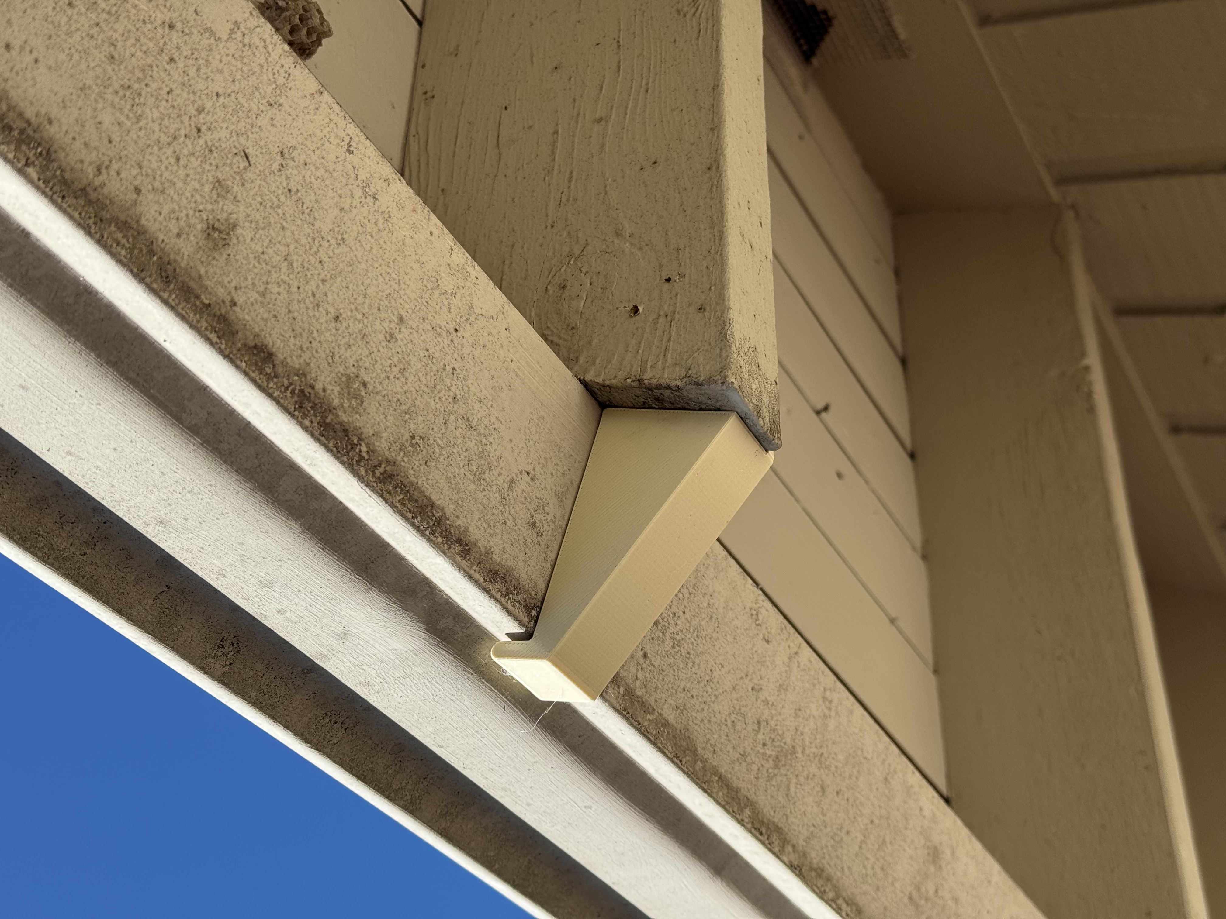 Miniatura 2 do modelo 3D Gutter Support