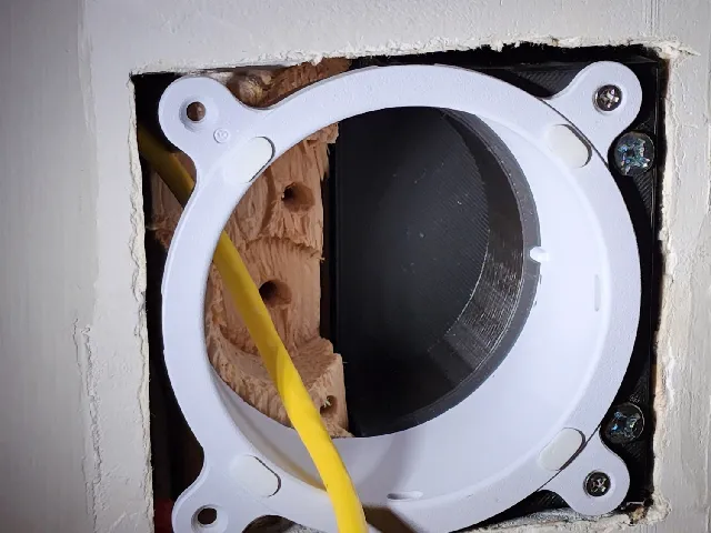 Receptacle for UniFi Connect Display 7"