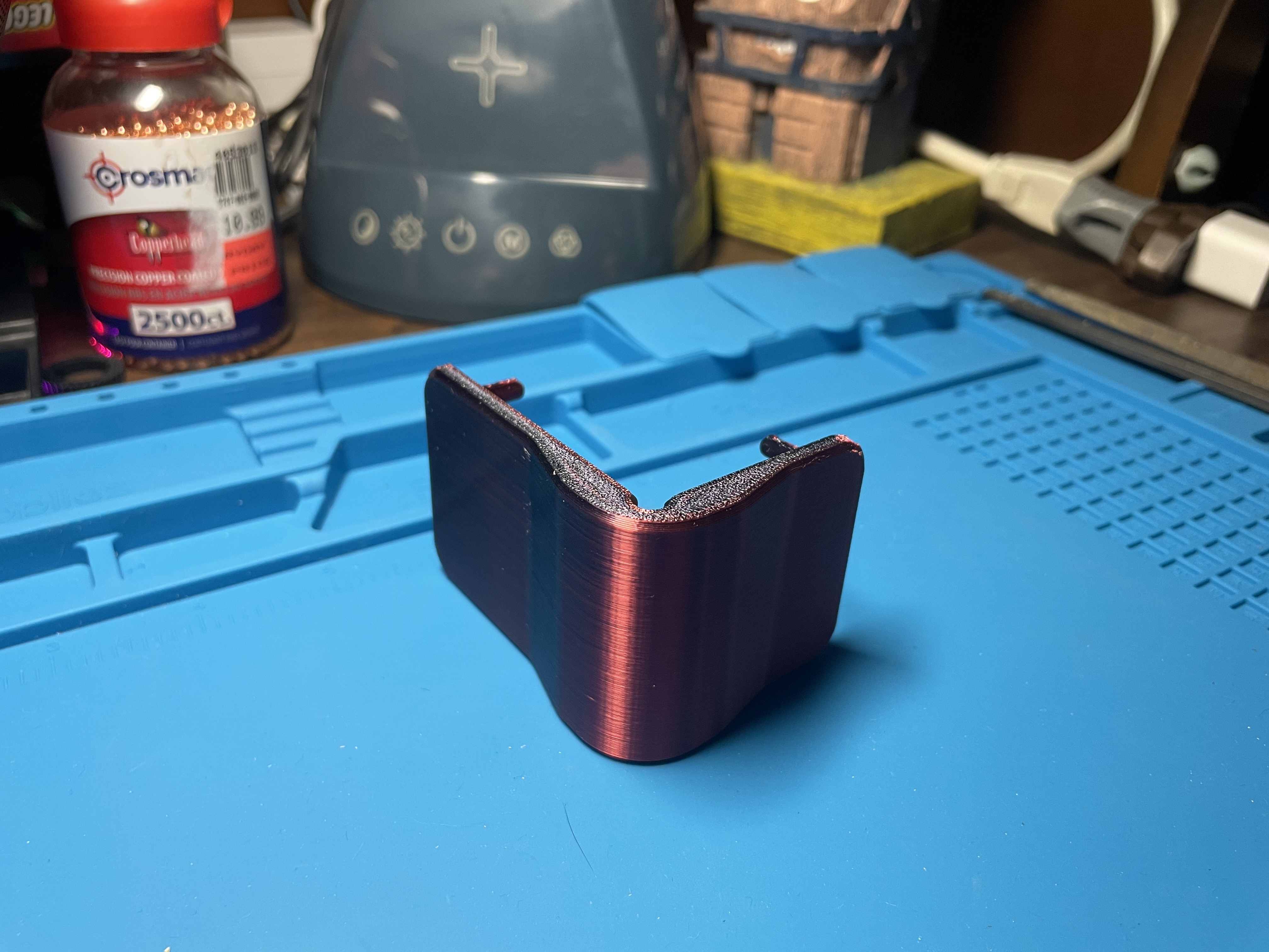Corner Shelf Clip Support by Wendell Shrewsbury Download free STL
