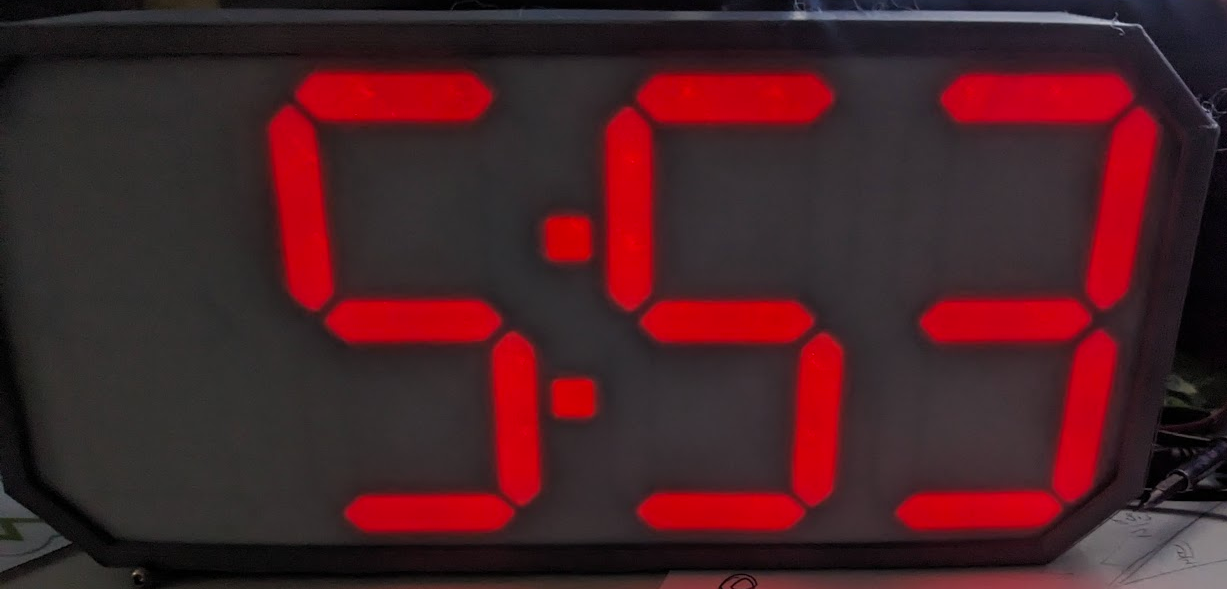 Miniatura 3 do modelo 3D 7-Segment Clock for LED strips