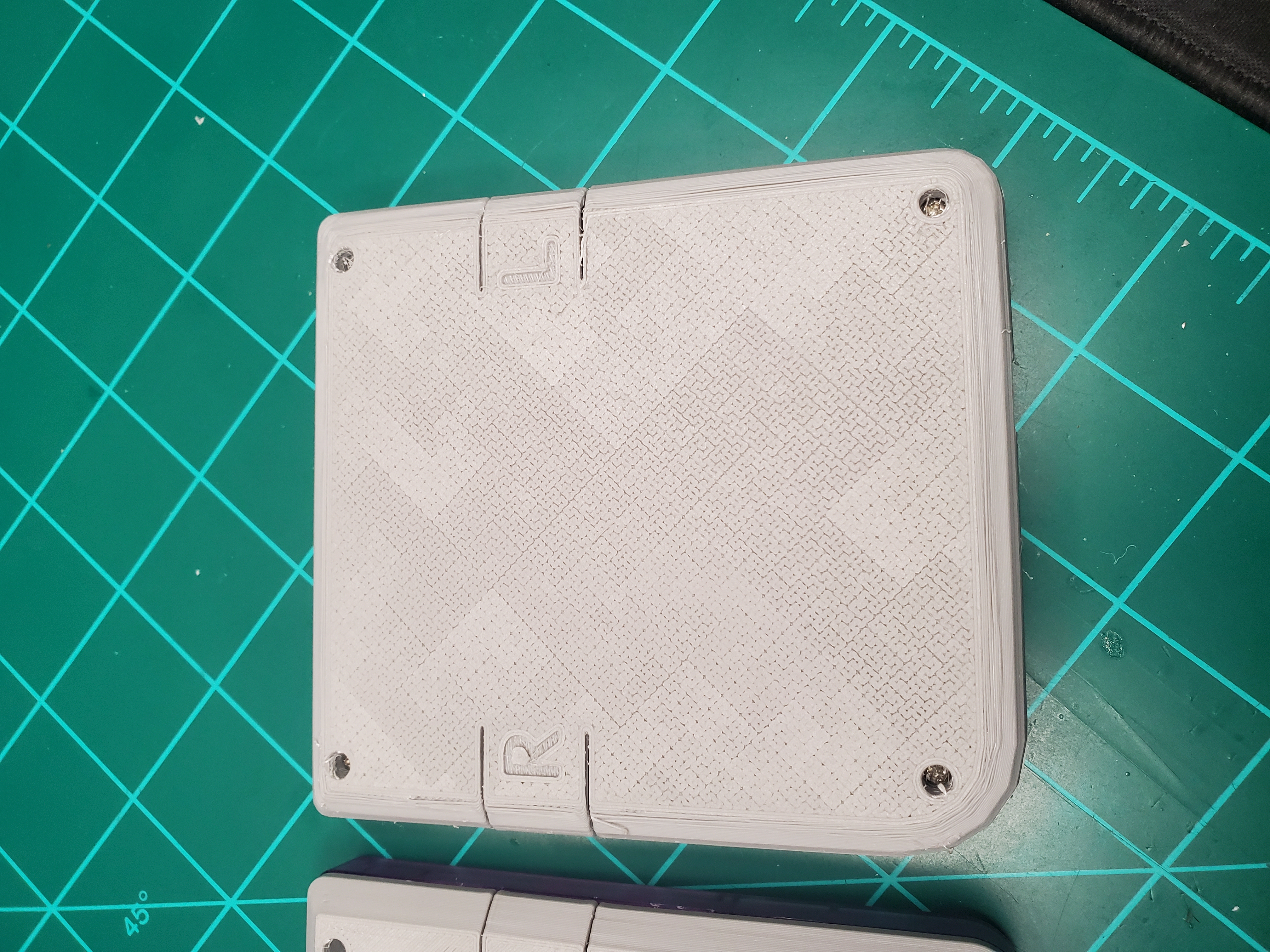 Powkiddy V10 Slim Back Mod Rounded v2 with Raised Triggers Version