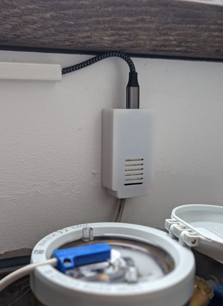 ESP32 DevKitC V4 Wall Mount Case
