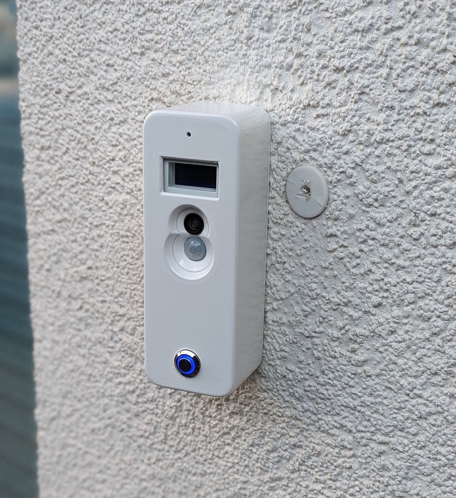ESP32 Video Doorbell with Display
