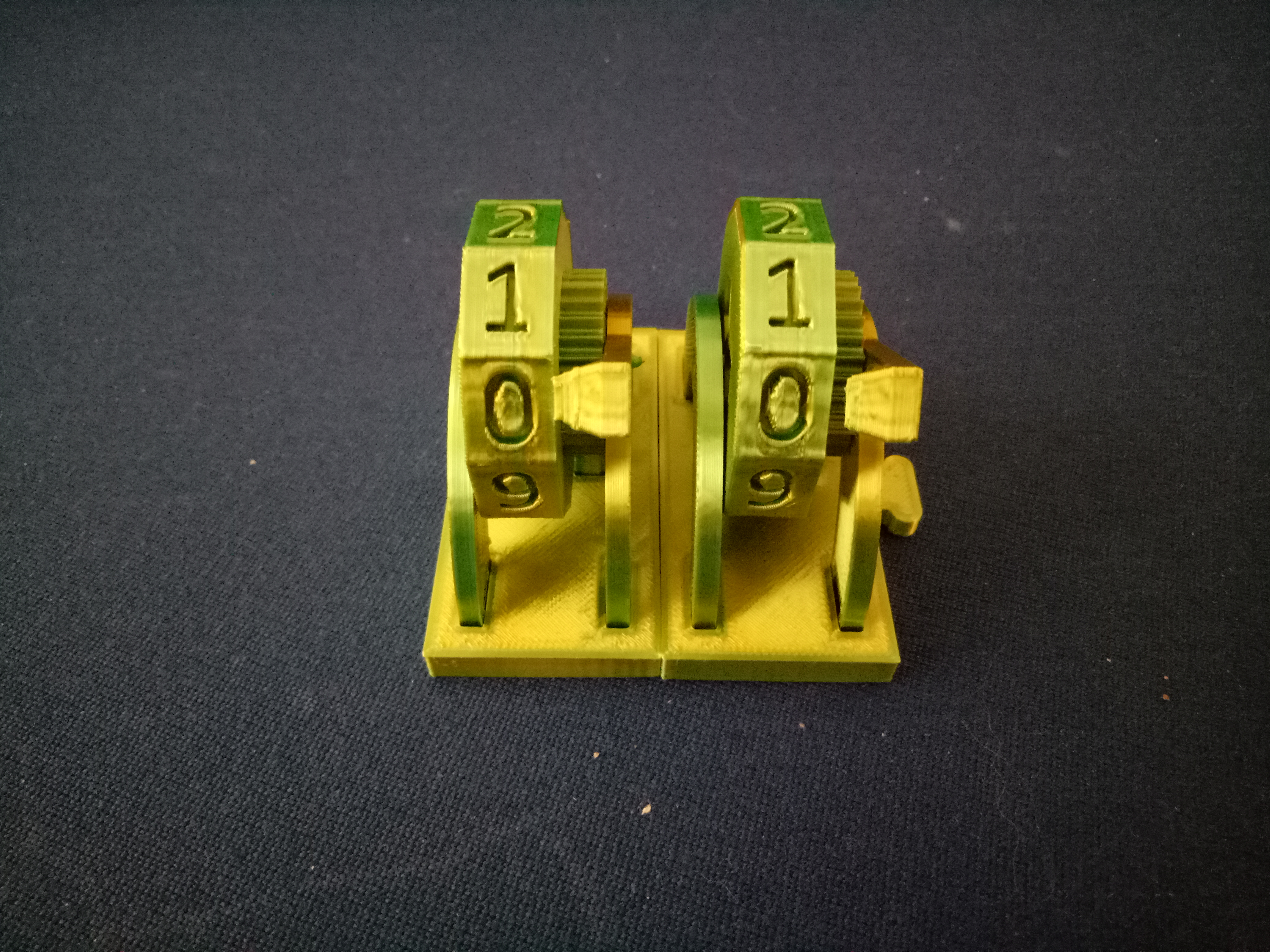 Miniatura 5 do modelo 3D Modular Tabletop Counter
