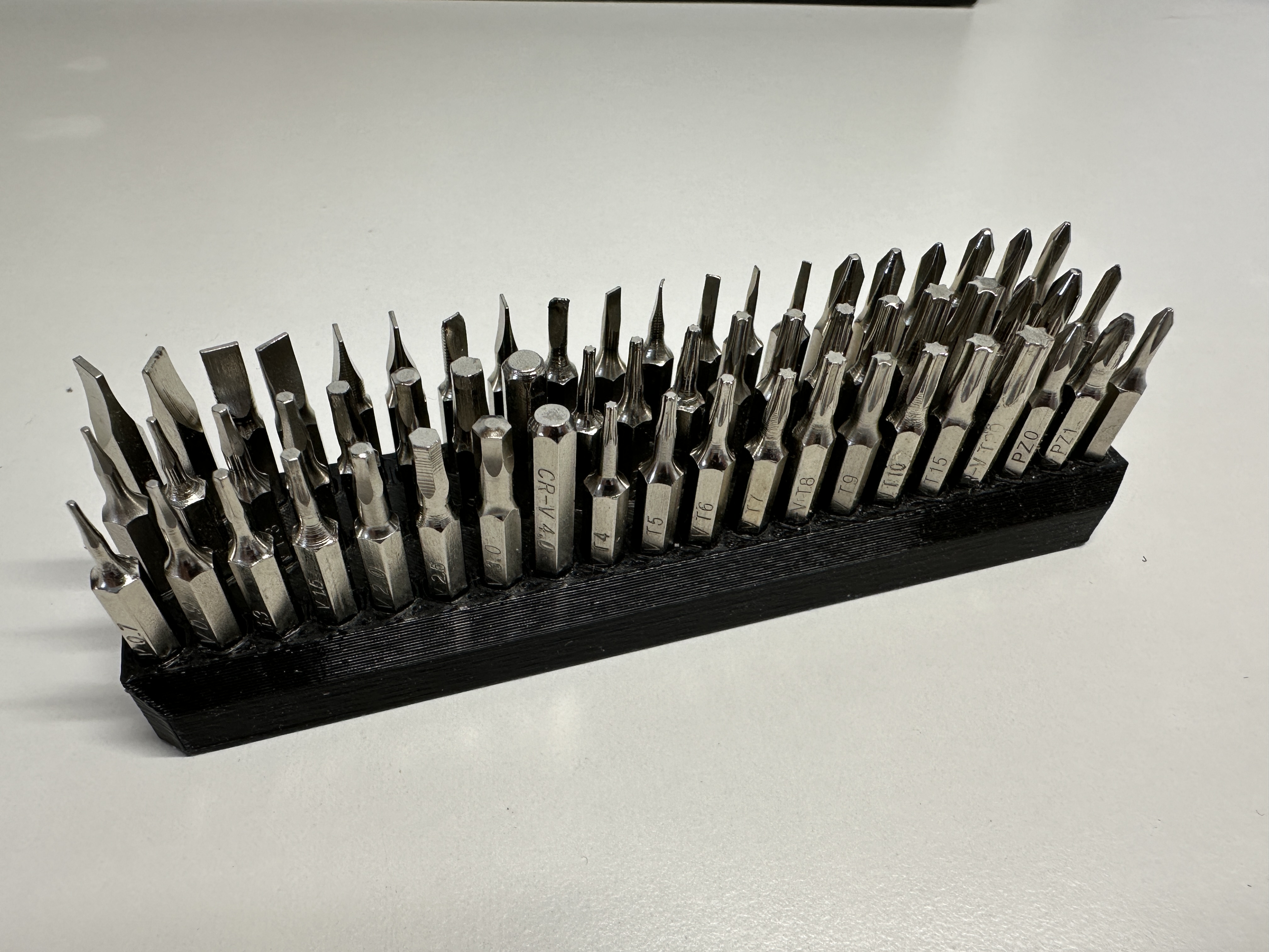 Bit Holder for 60 4mm Mini-Bits — miniatura 2