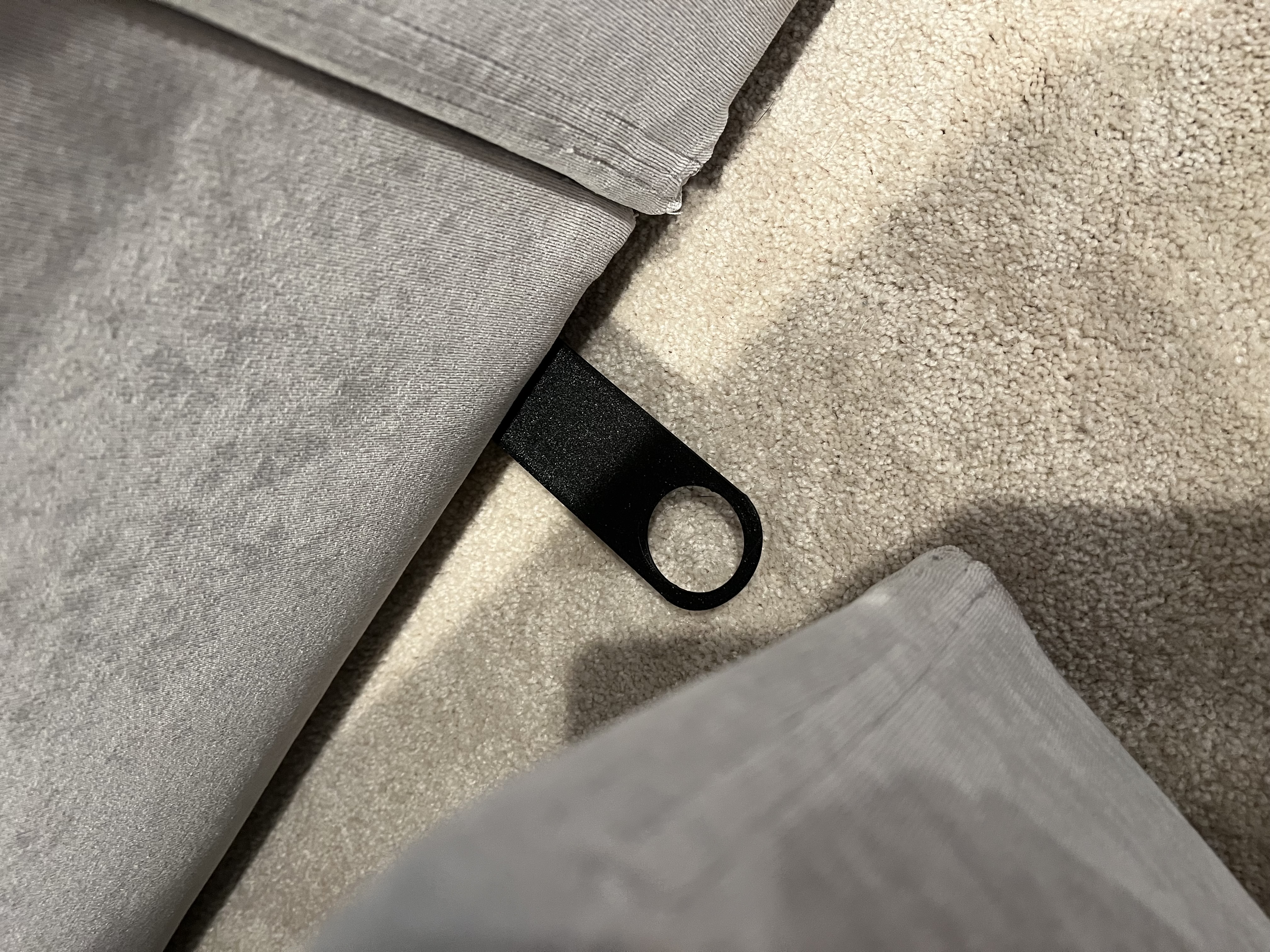 LoveSac Sactional Temporary Connector