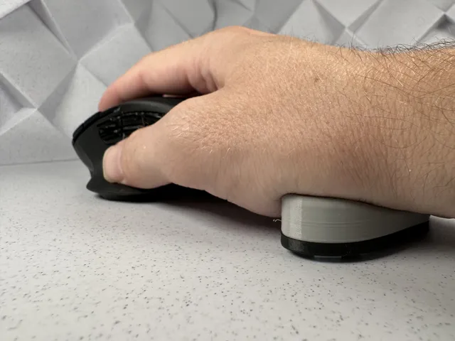 Ergonomic Sliding Wrist Rest