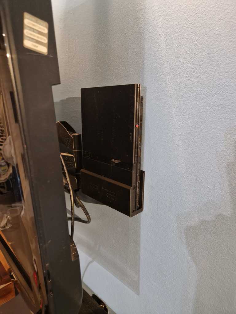 Playstation 2 Slim wall mount