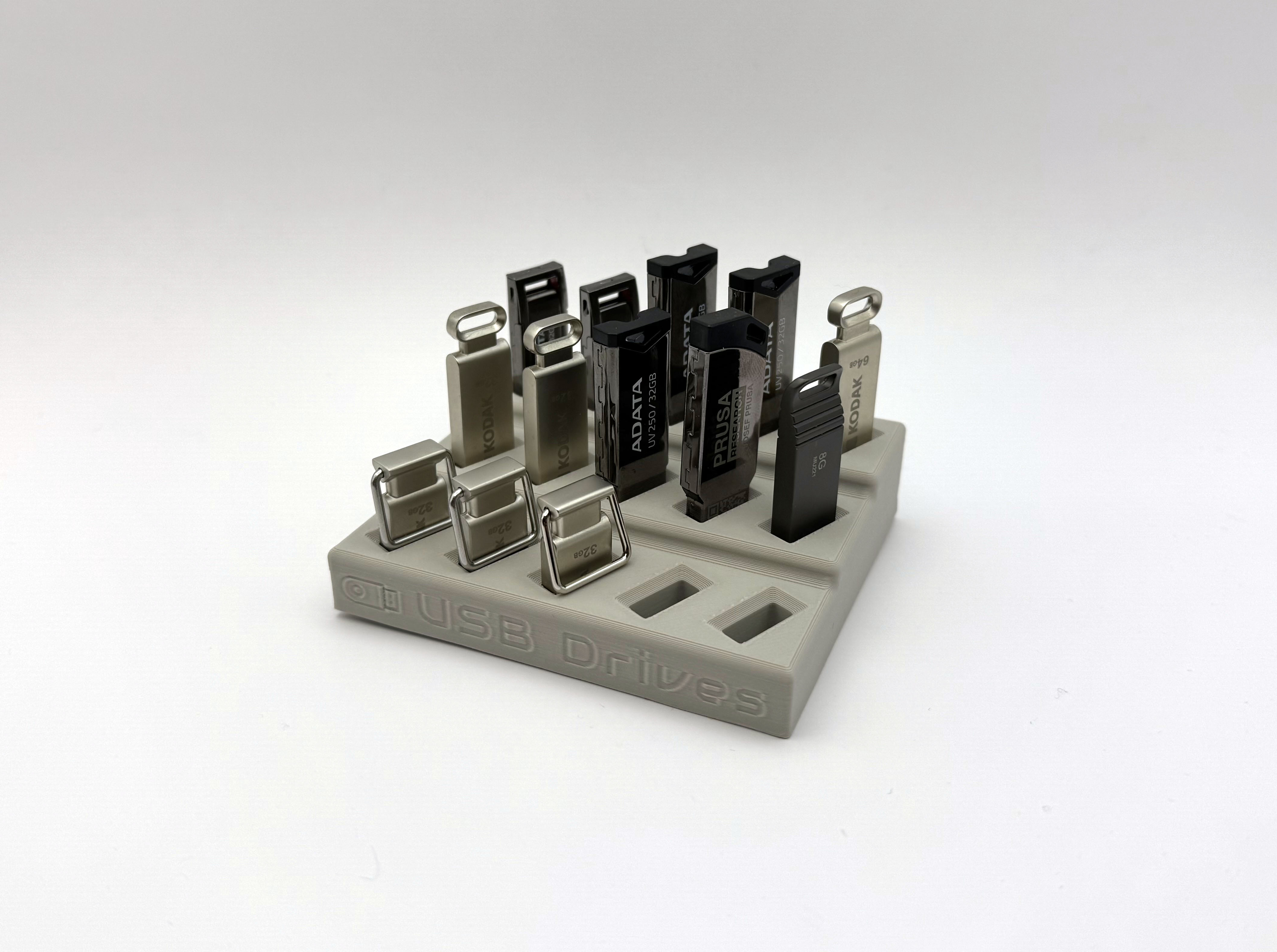 USB Drives Stand