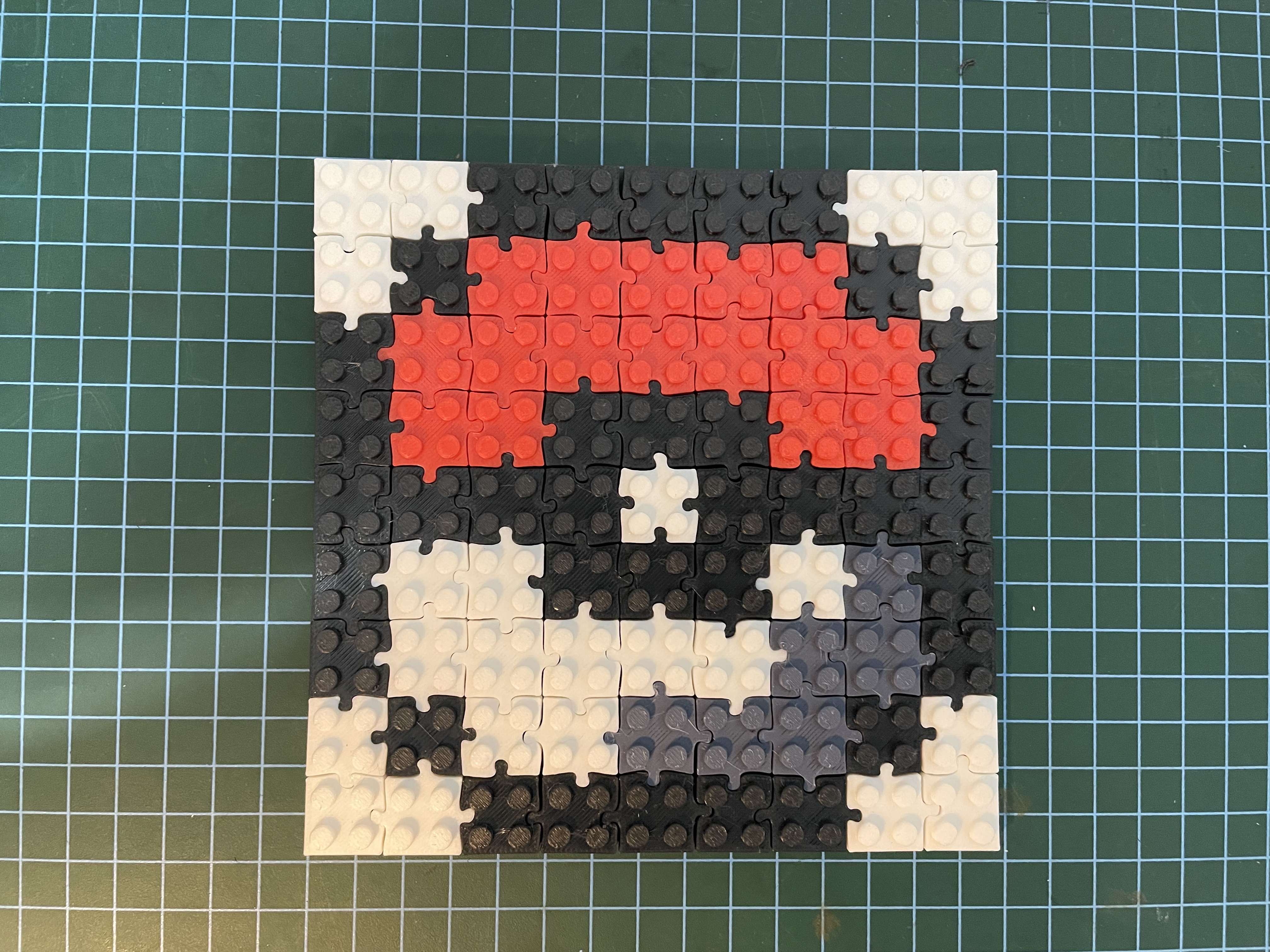 Pokeball Puzzle – LEGO Brick Pixel Art