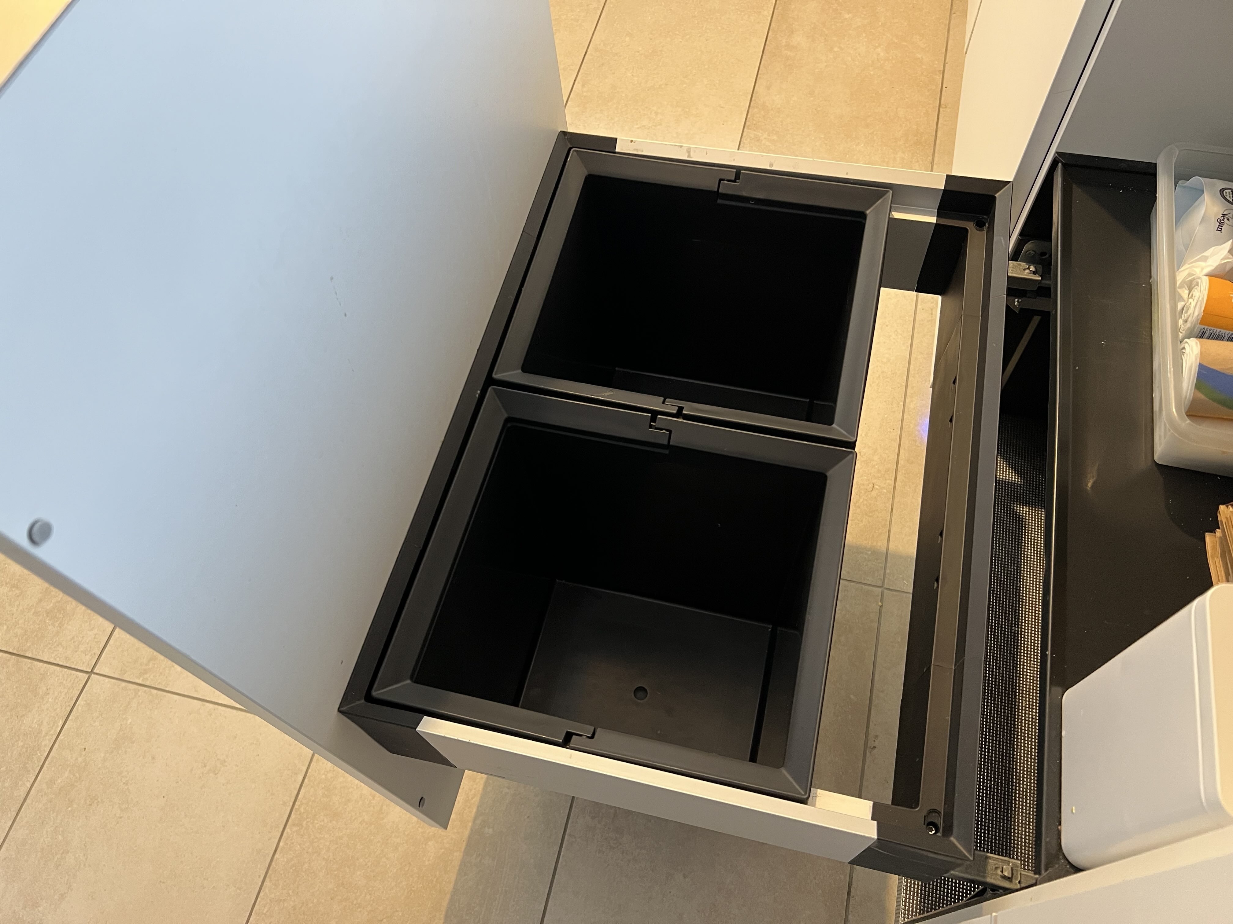 Blanko Mülleimer Einsatz - Trashcan replacement