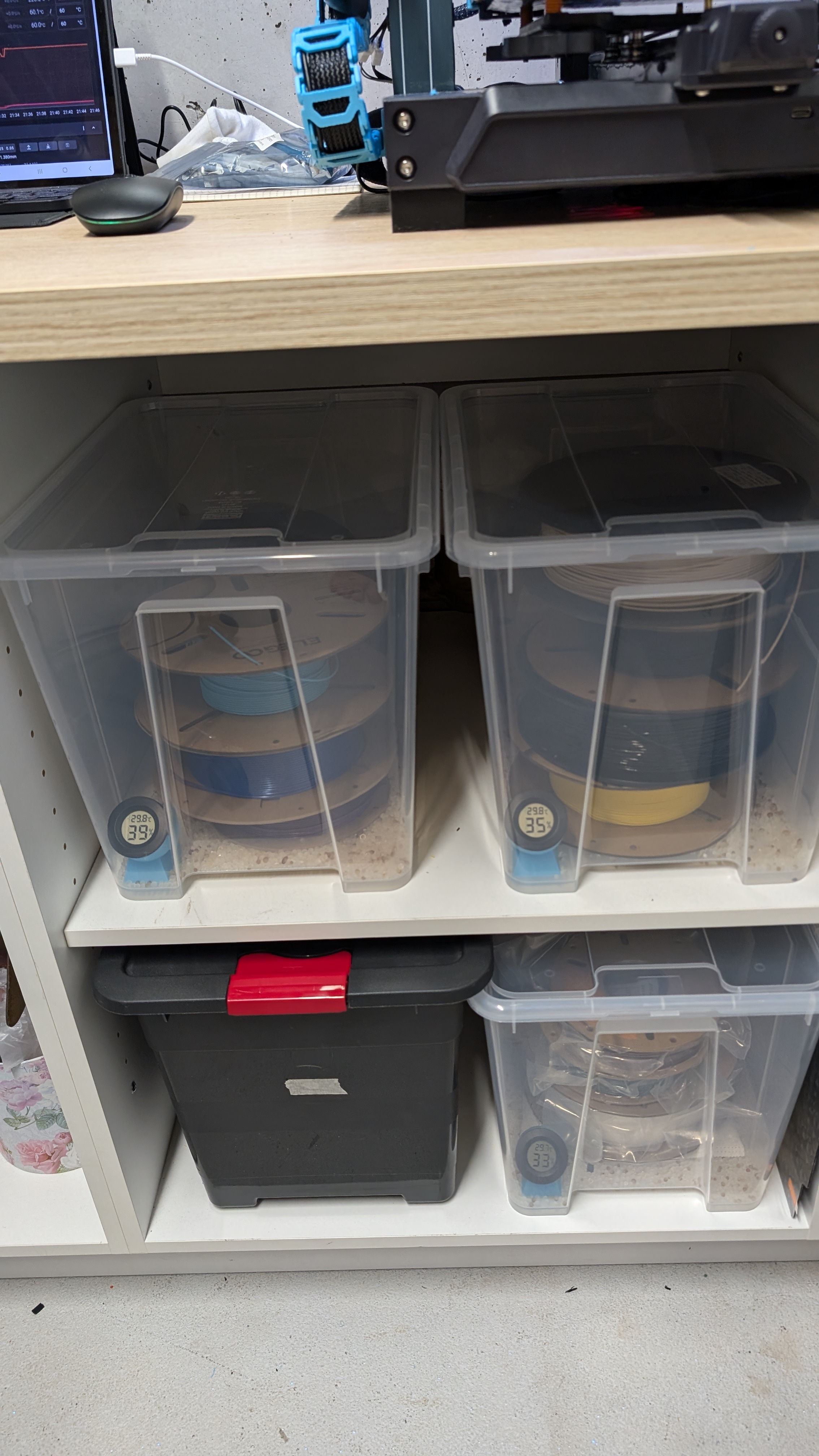Humidity Sensensor Stand