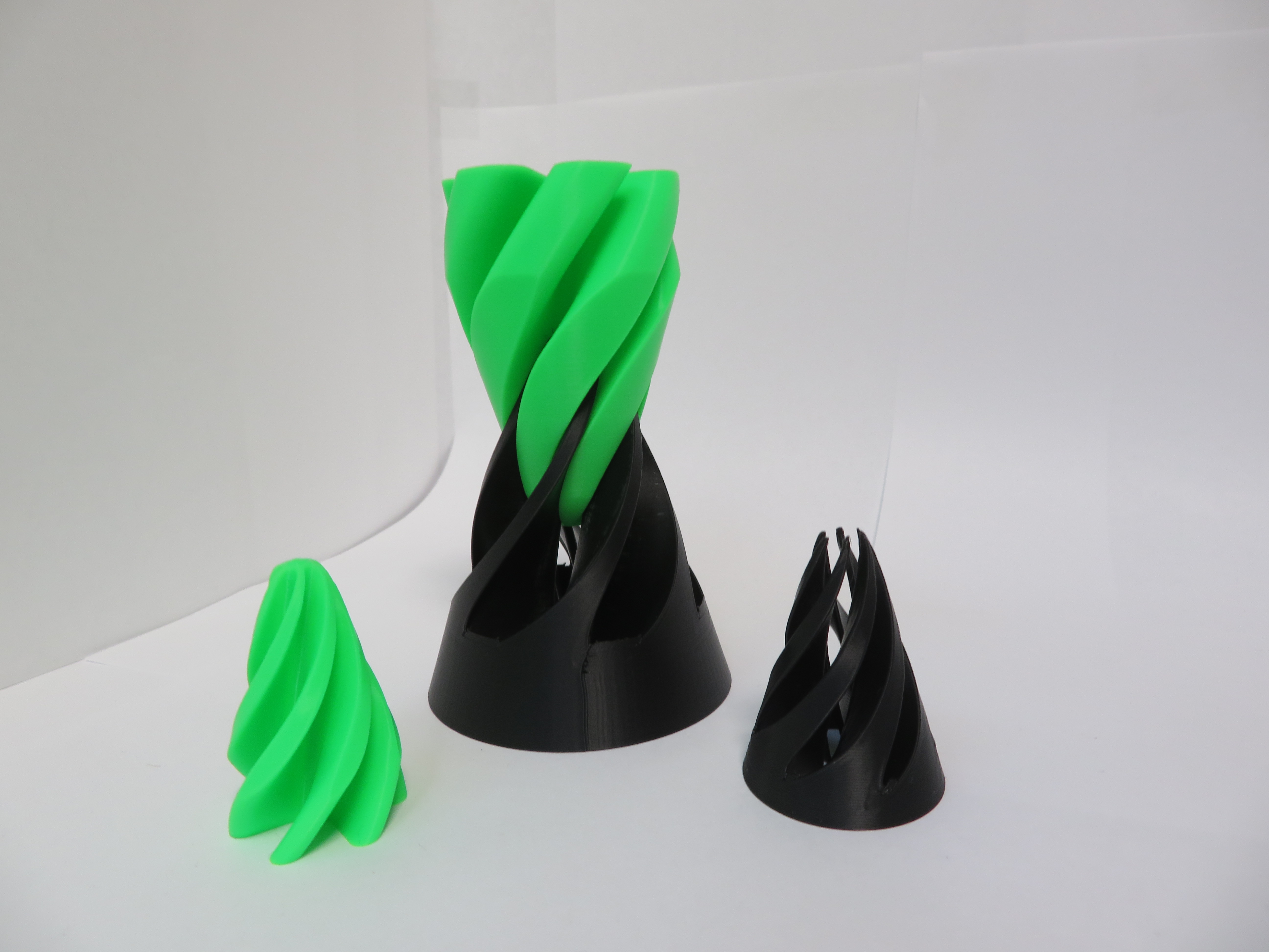 Miniatura 4 do modelo 3D The BEST Impossible Vortex Passthrough