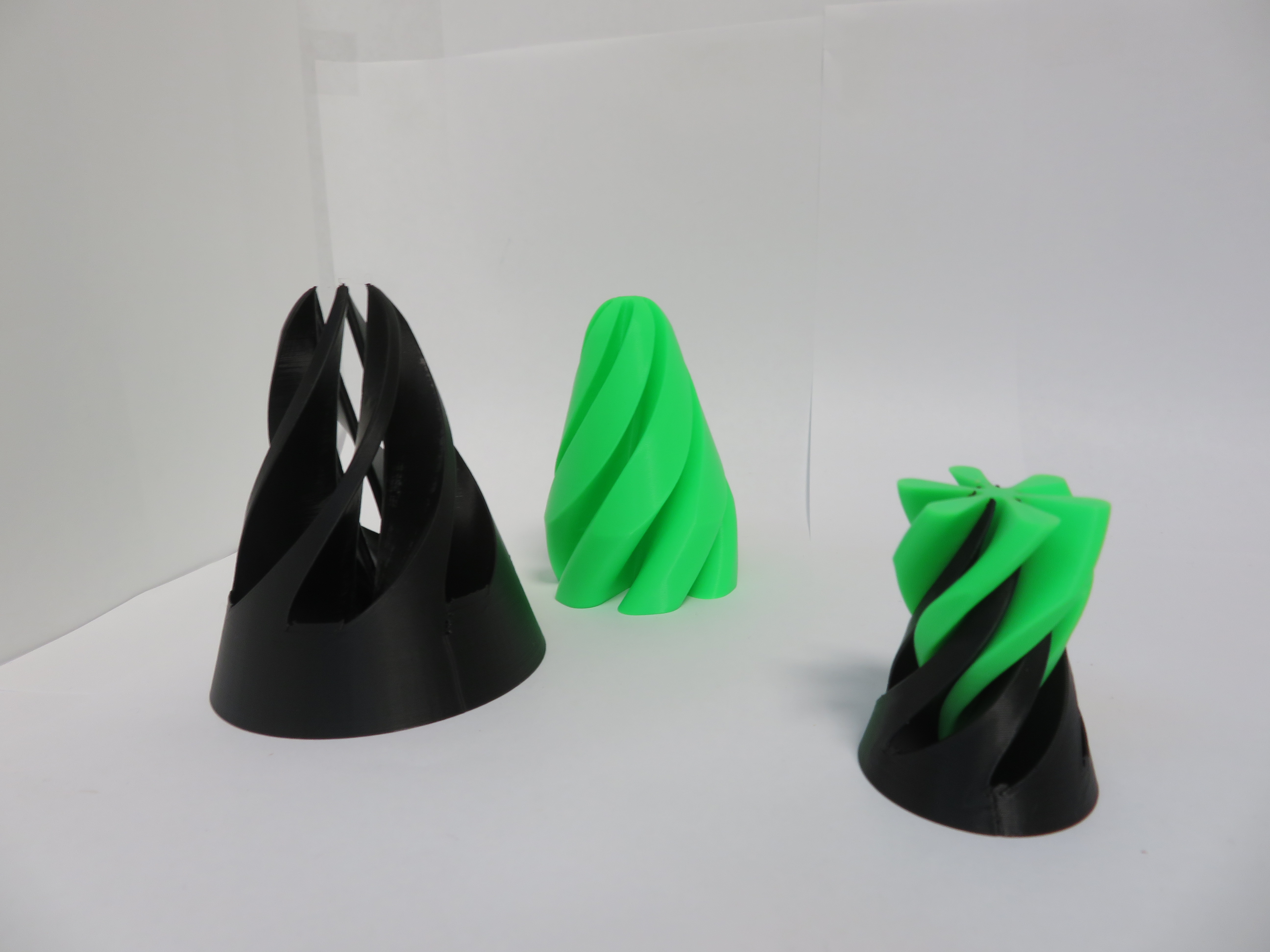 Miniatura 12 do modelo 3D The BEST Impossible Vortex Passthrough