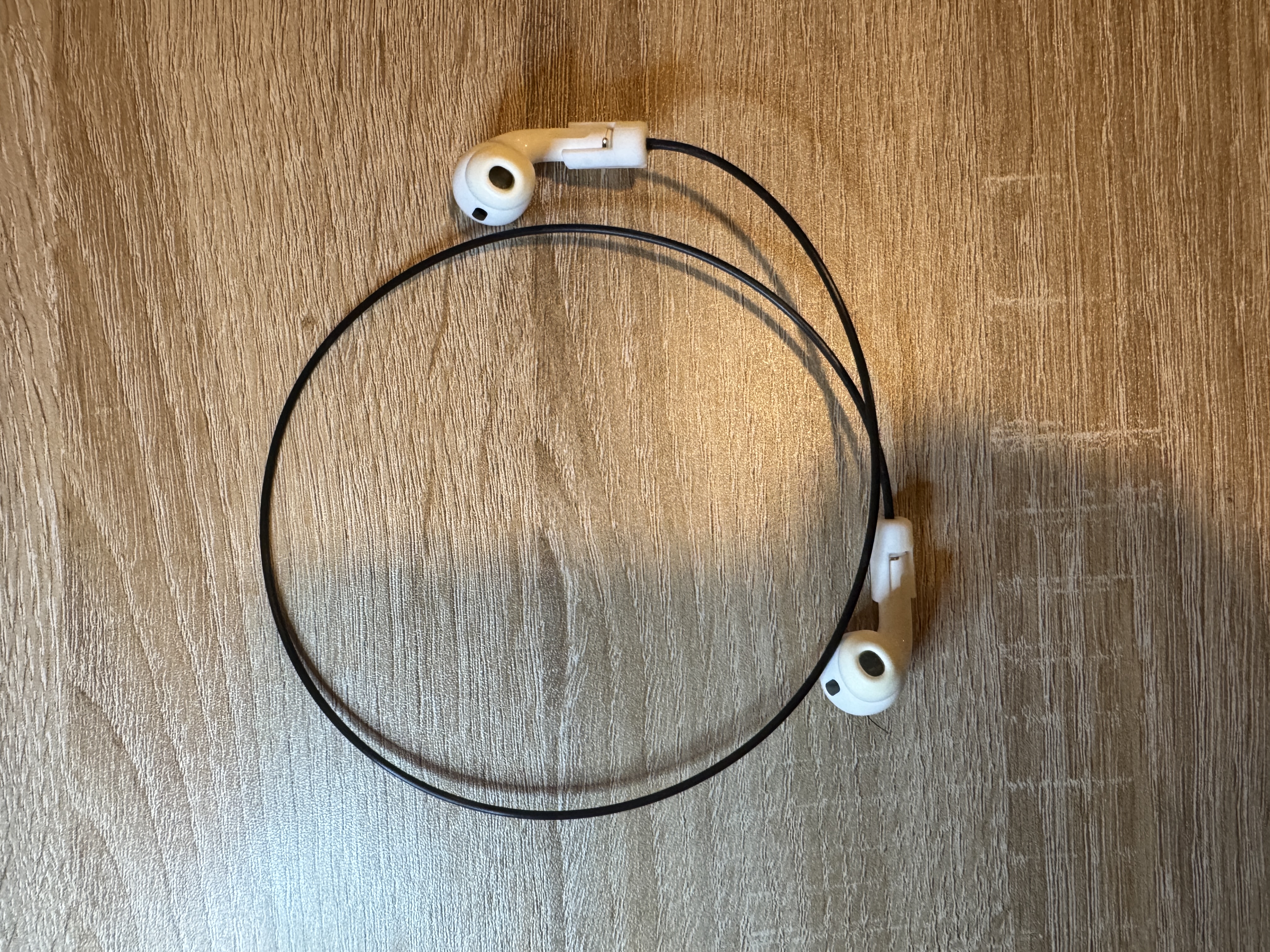 Tethered Airpods for Running