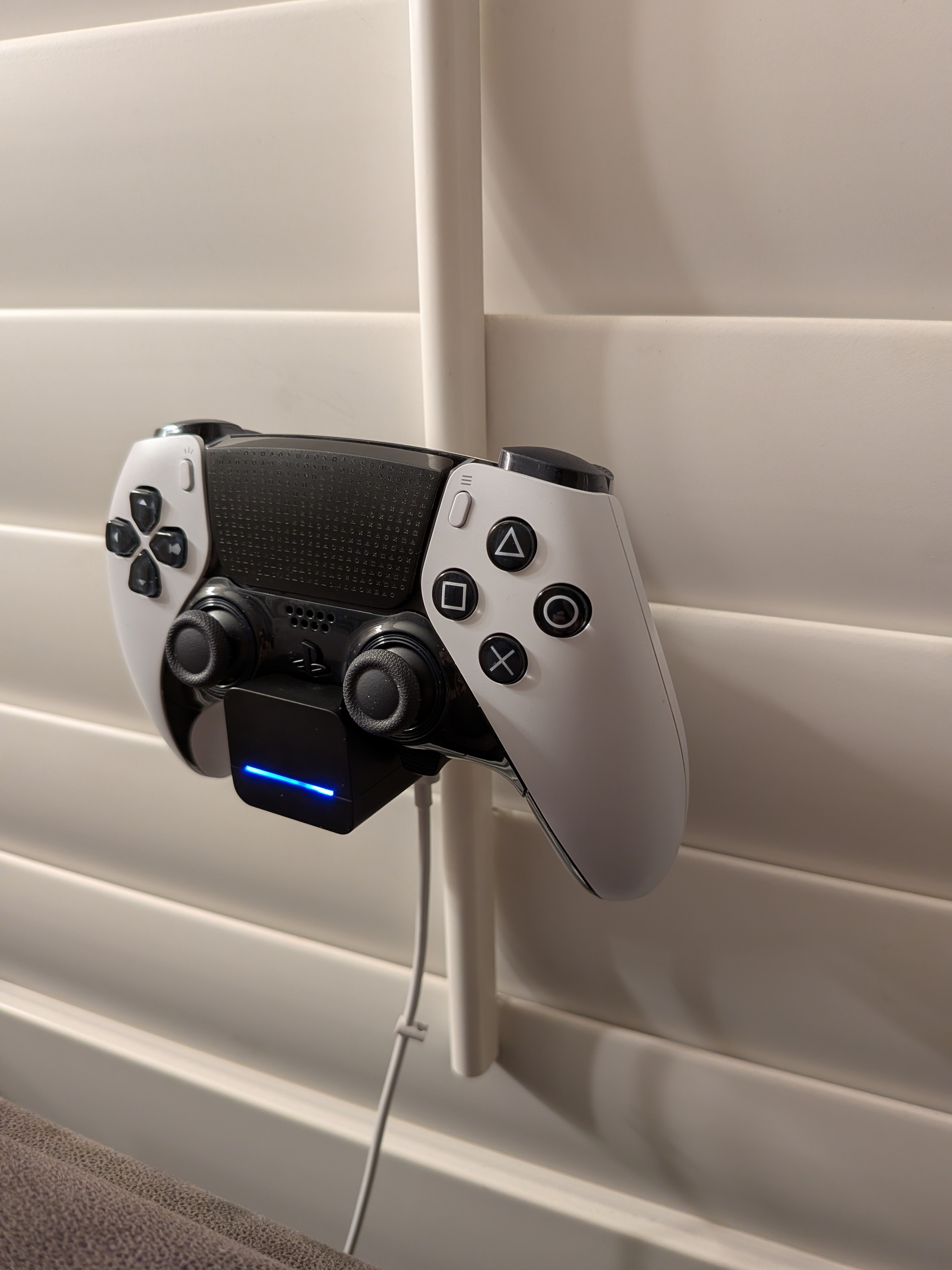 Reeyear PS5 DualSense Edge Controller Mount — miniatura 3