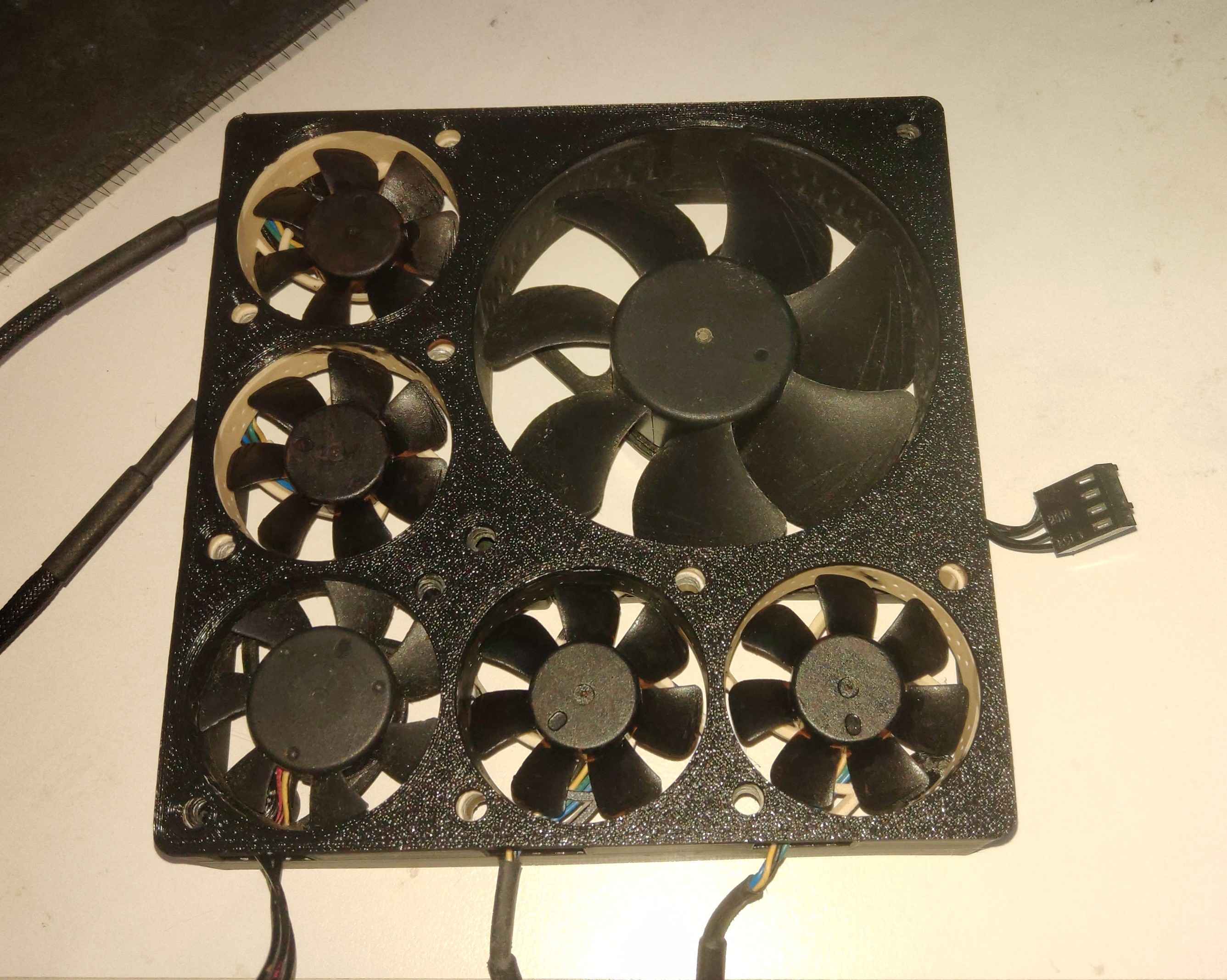 120mm fan cluster