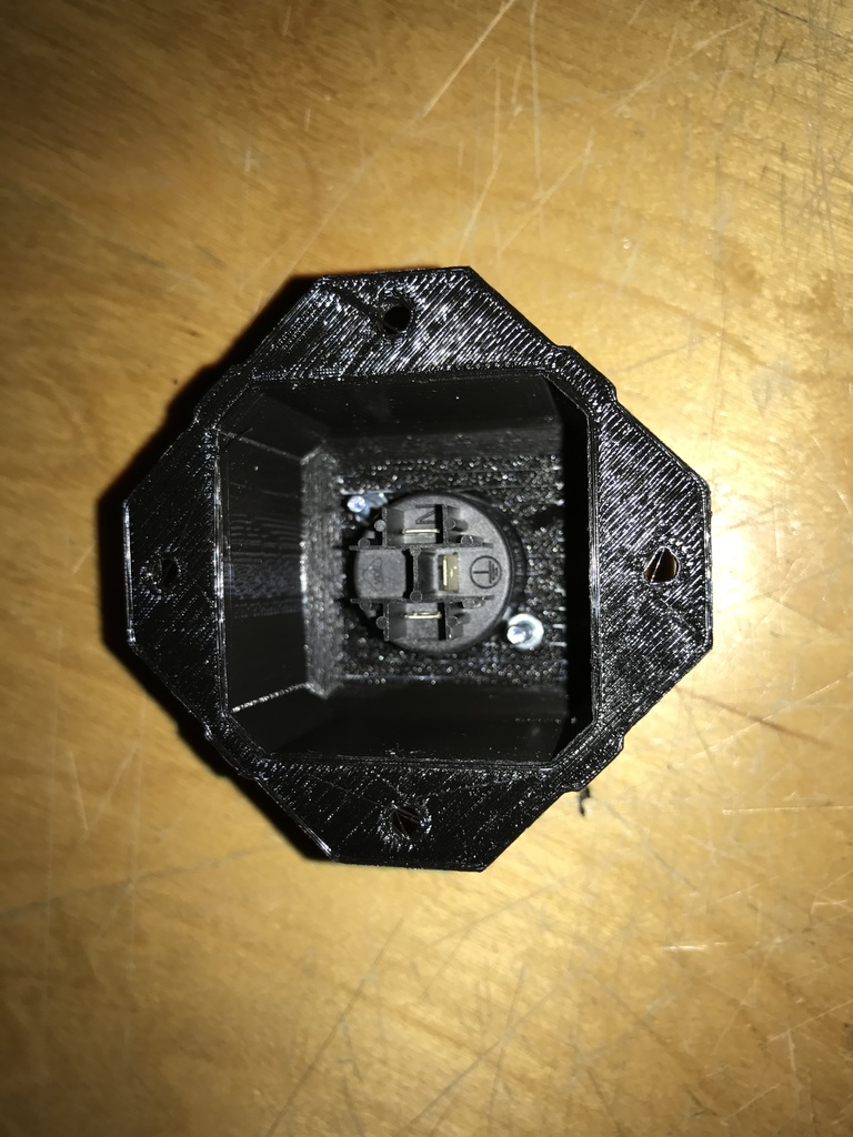 PowerCON Steckdose MK2 — thumbnail 3