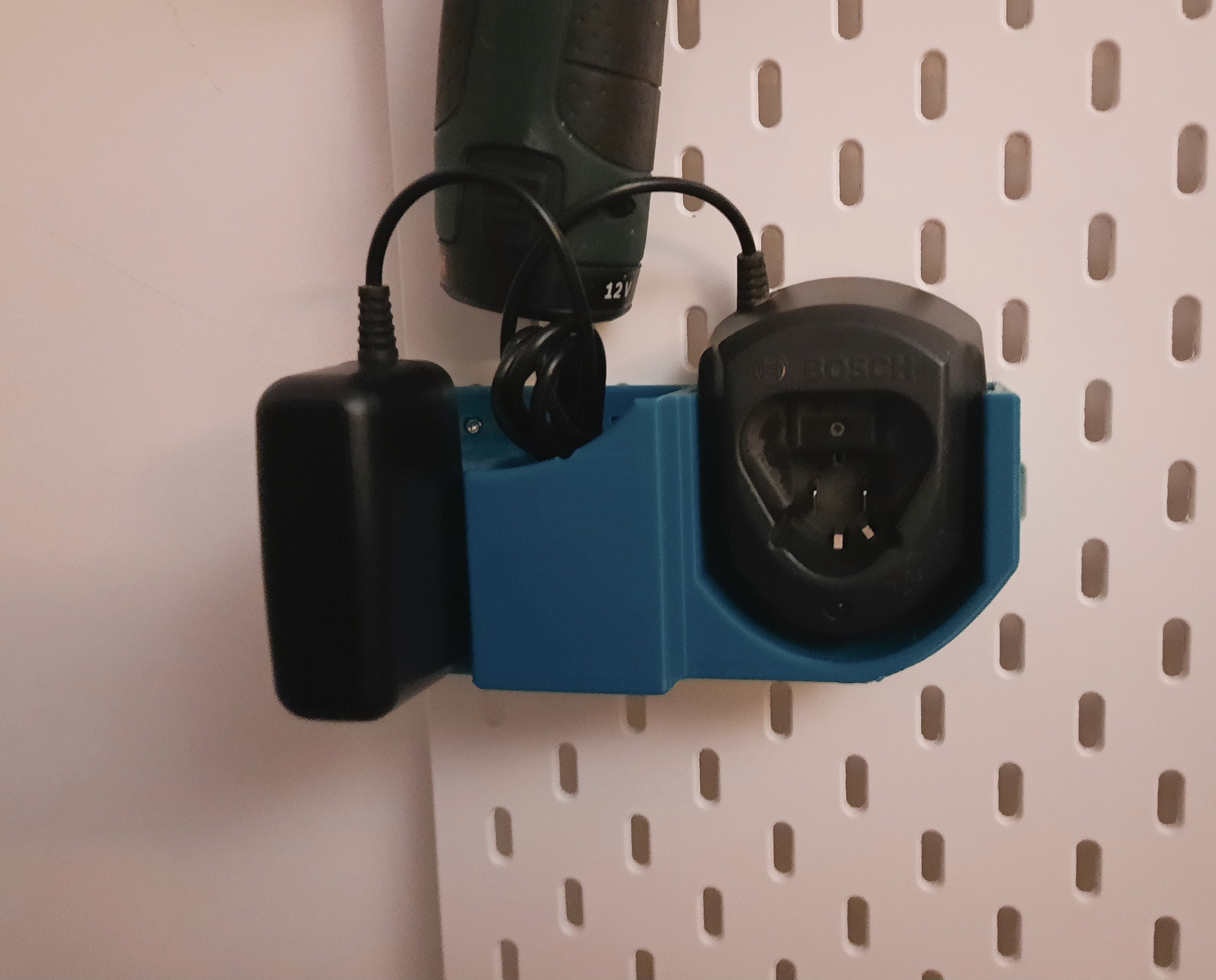 SKÅDIS / SKADIS Bosch 12V charger holder