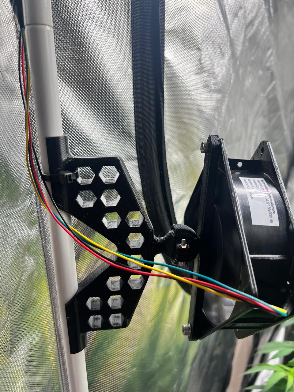 Pivoting Axial Fan Holder 120x120mm grow