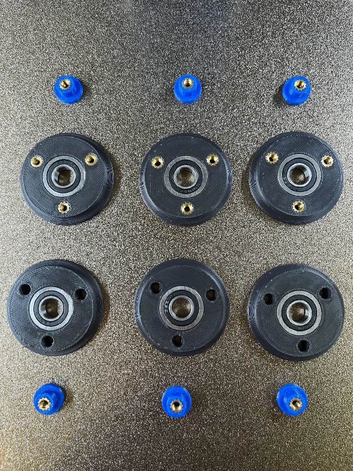 Adjustable Trident Internal Spool Holder by Saturday Engineering ...
