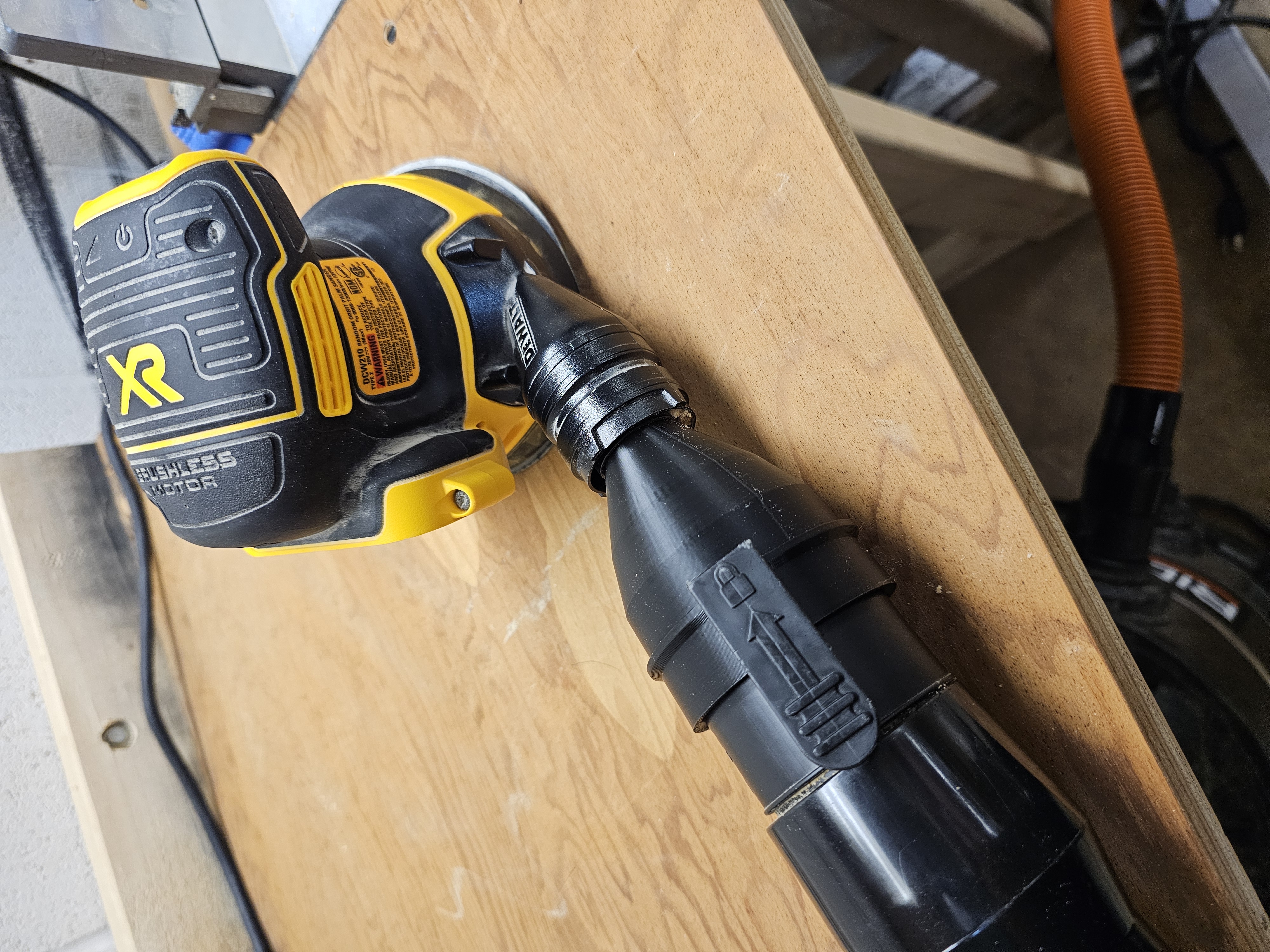 Dewalt sander to shopvac adaptor