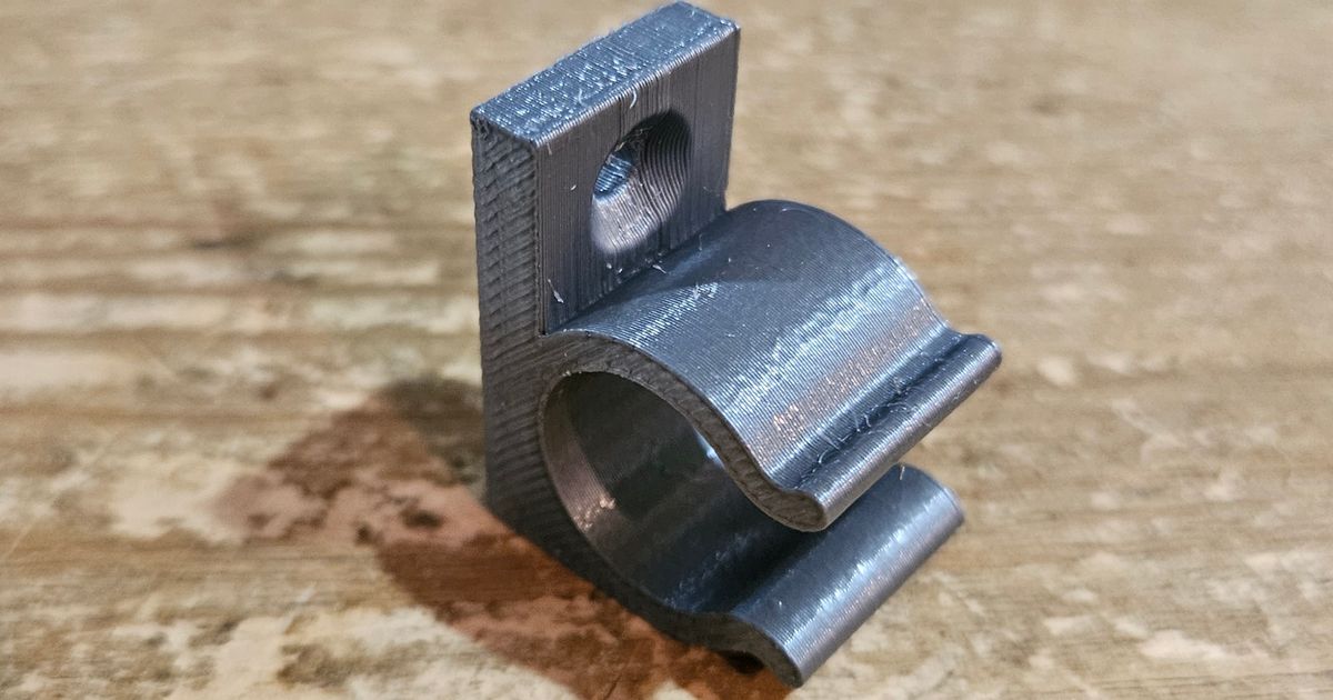 Tubing Wall Clip by dwcolo Download free STL model