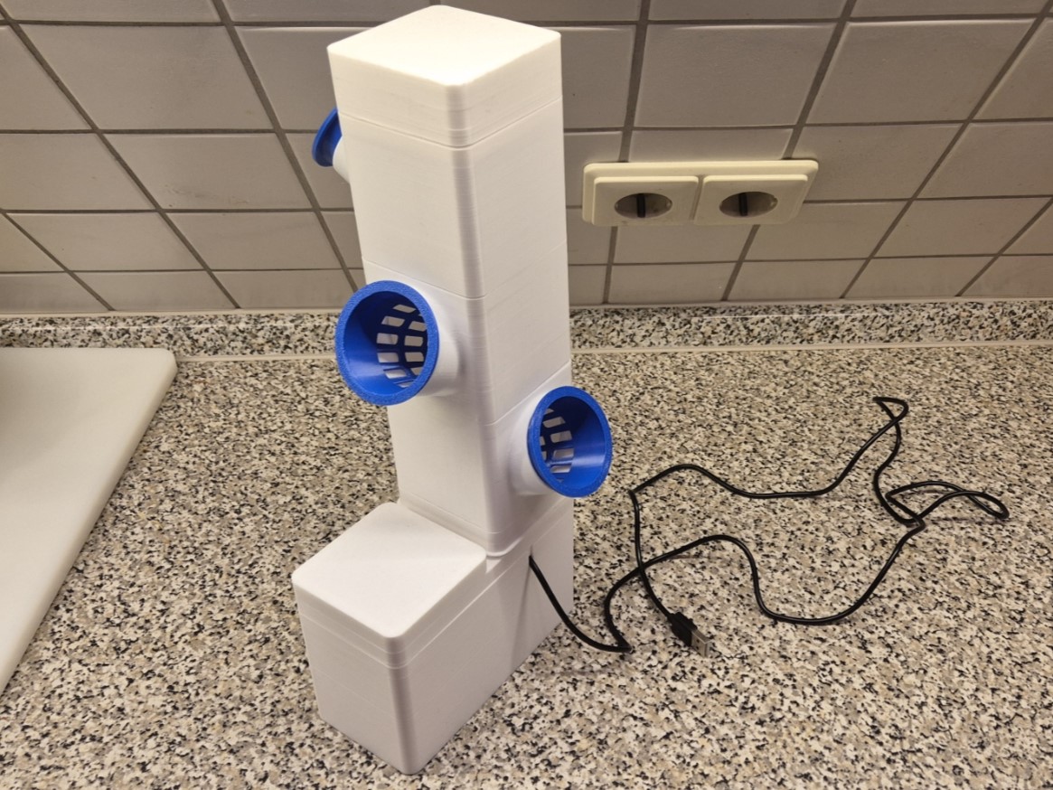 Small Modular Hydroponic Tower