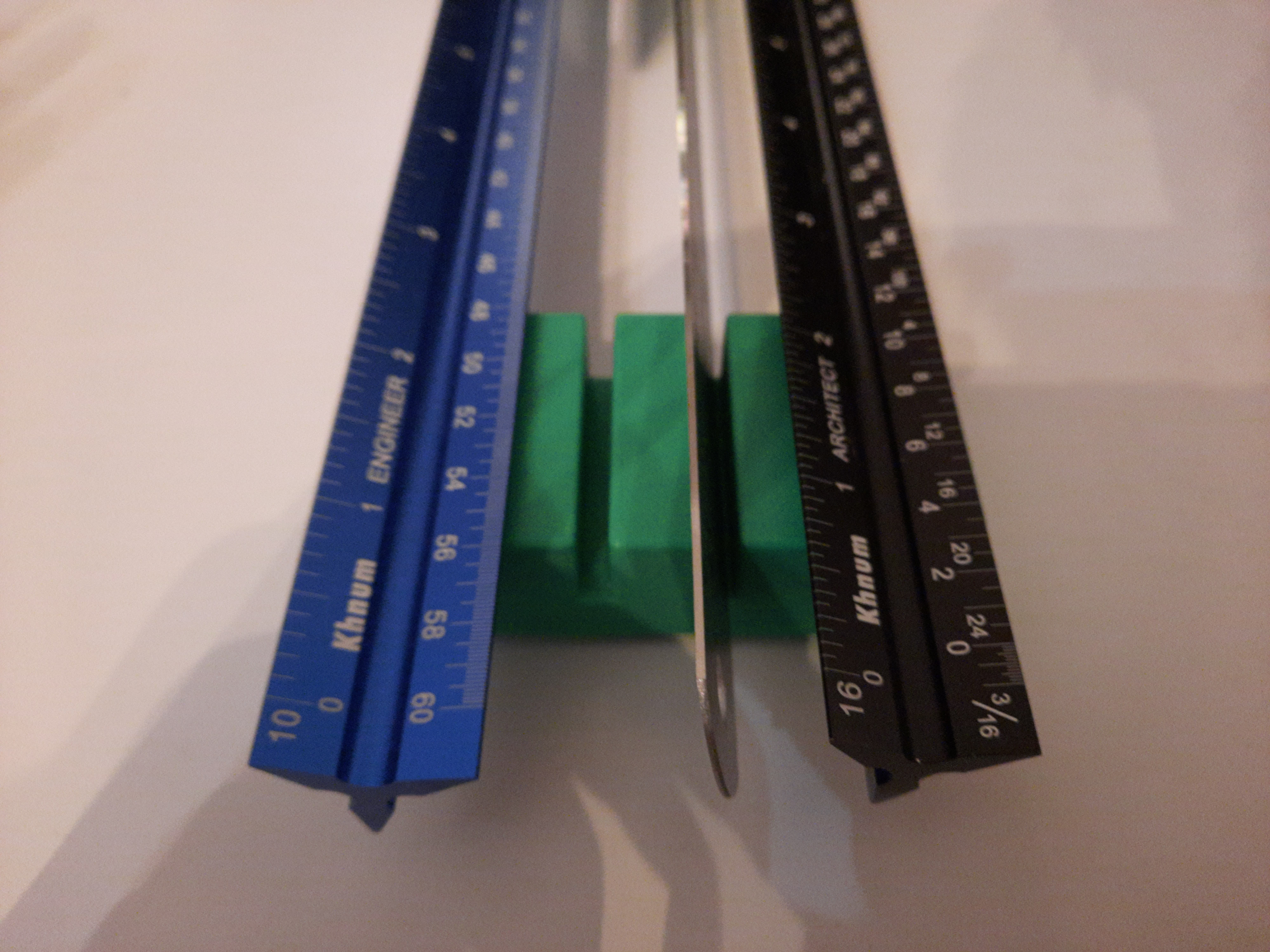Miniatura 2 do modelo 3D Gridfinity Architectural/Engineering Ruler Holder