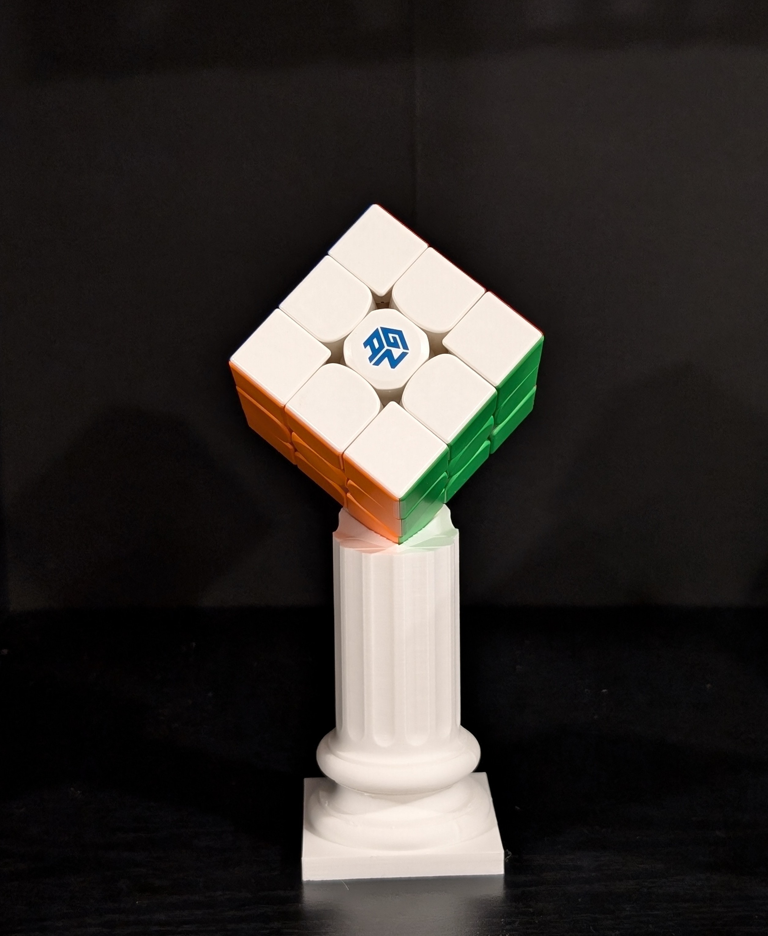 Broken Pillar Rubiks Cube Stand