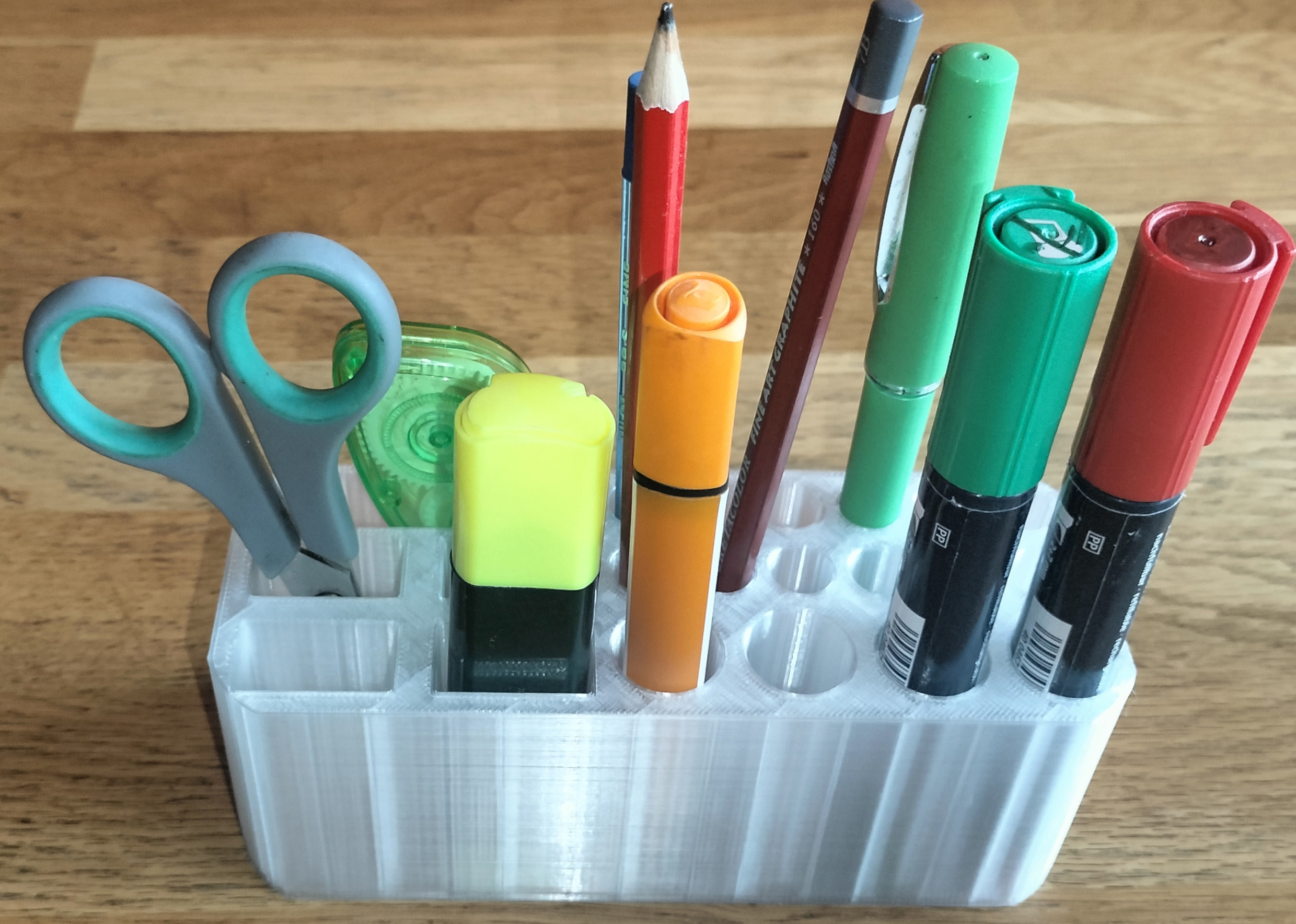 Desk / Pen Organizer / Schreibtisch Stifte Organizer / Pen holder for school kids maybe with name / Unique Gifts For Kids