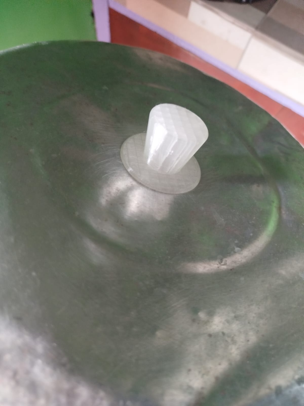 Steamer lid handle